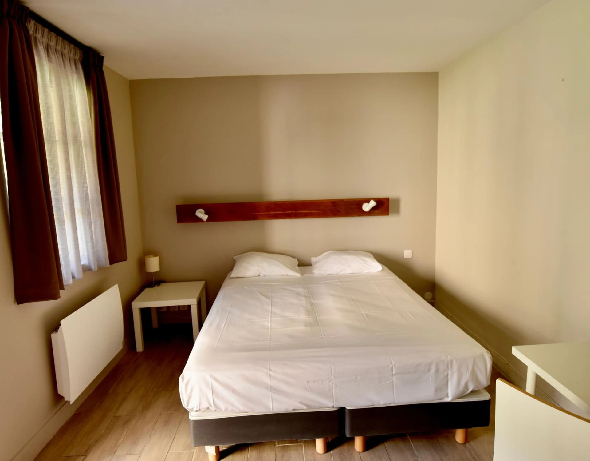 Chambre disponible pour un séminaire d'entreprise à Le Relais du Château - Saint-Fargeau