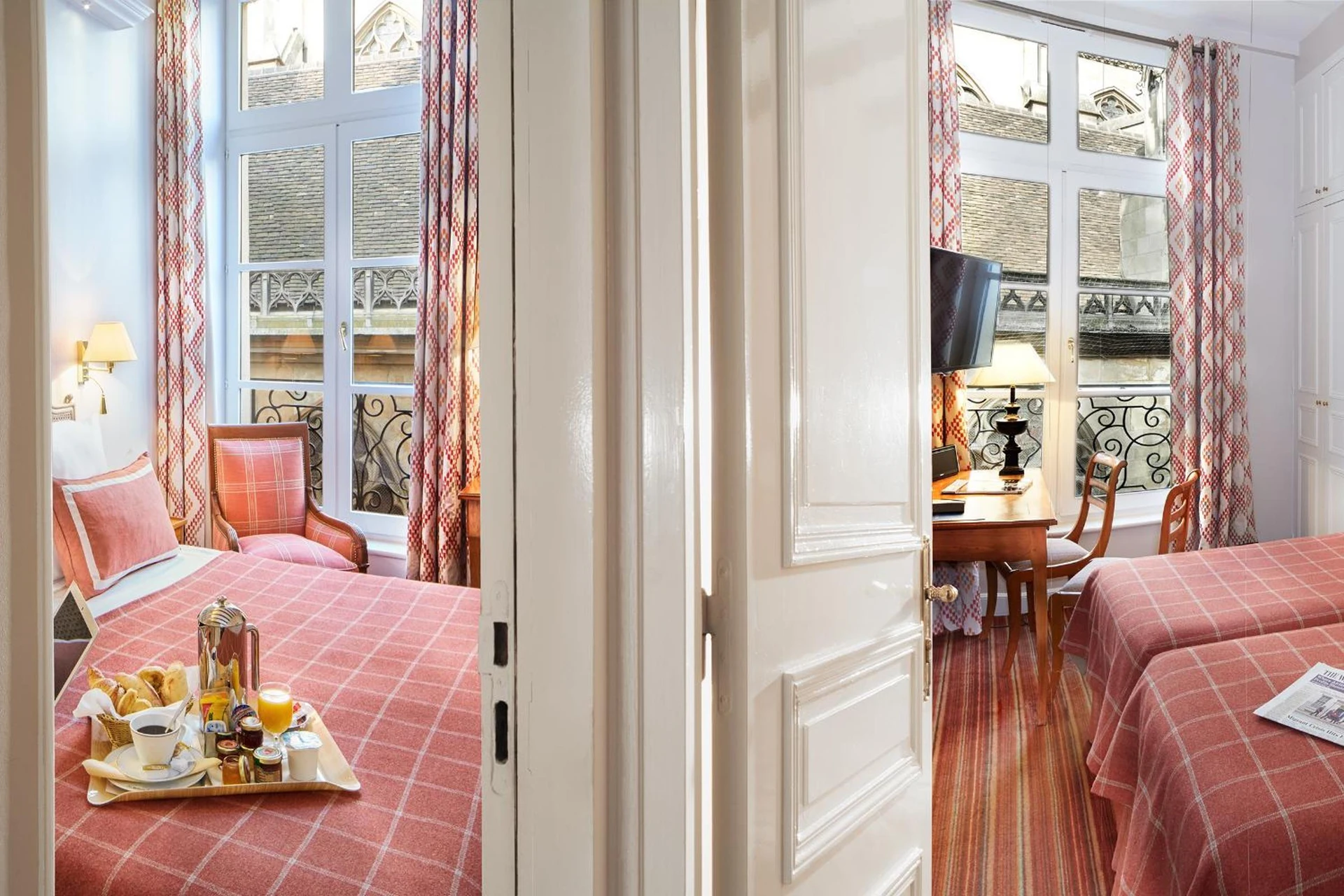 Chambre disponible pour un séminaire d'entreprise à Relais Du Louvre - Paris