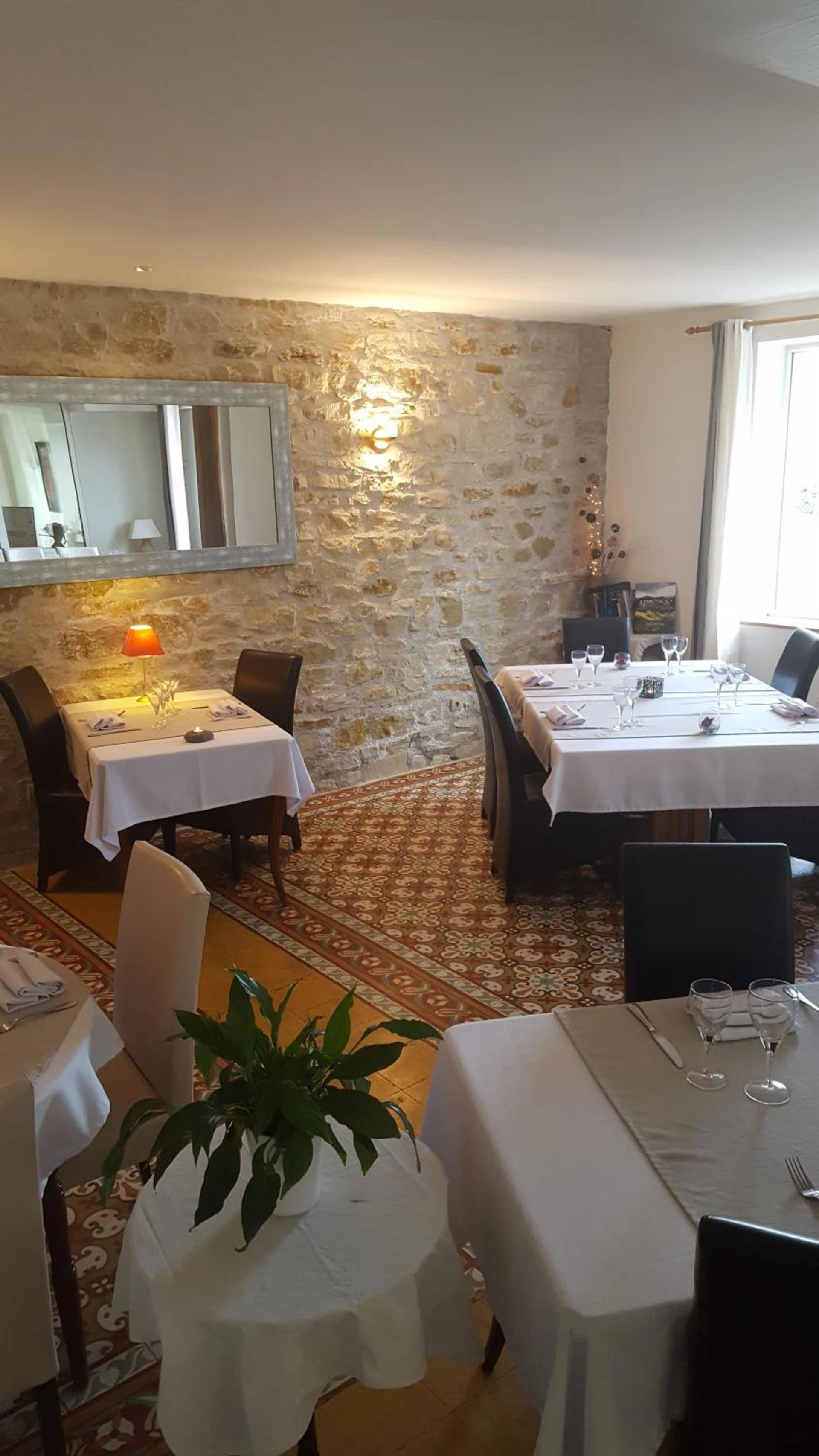 Organiser un séminaire d'entreprise : Le Relais du Vivarais à viviers