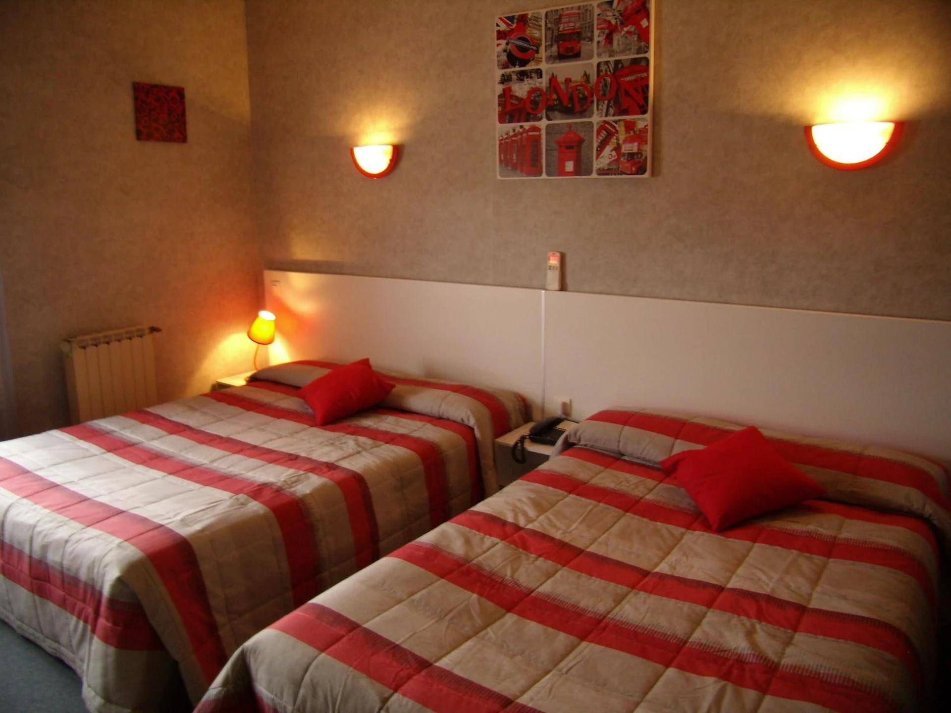 Chambre disponible pour un séminaire d'entreprise à Hôtel Le Relais - Fleurance