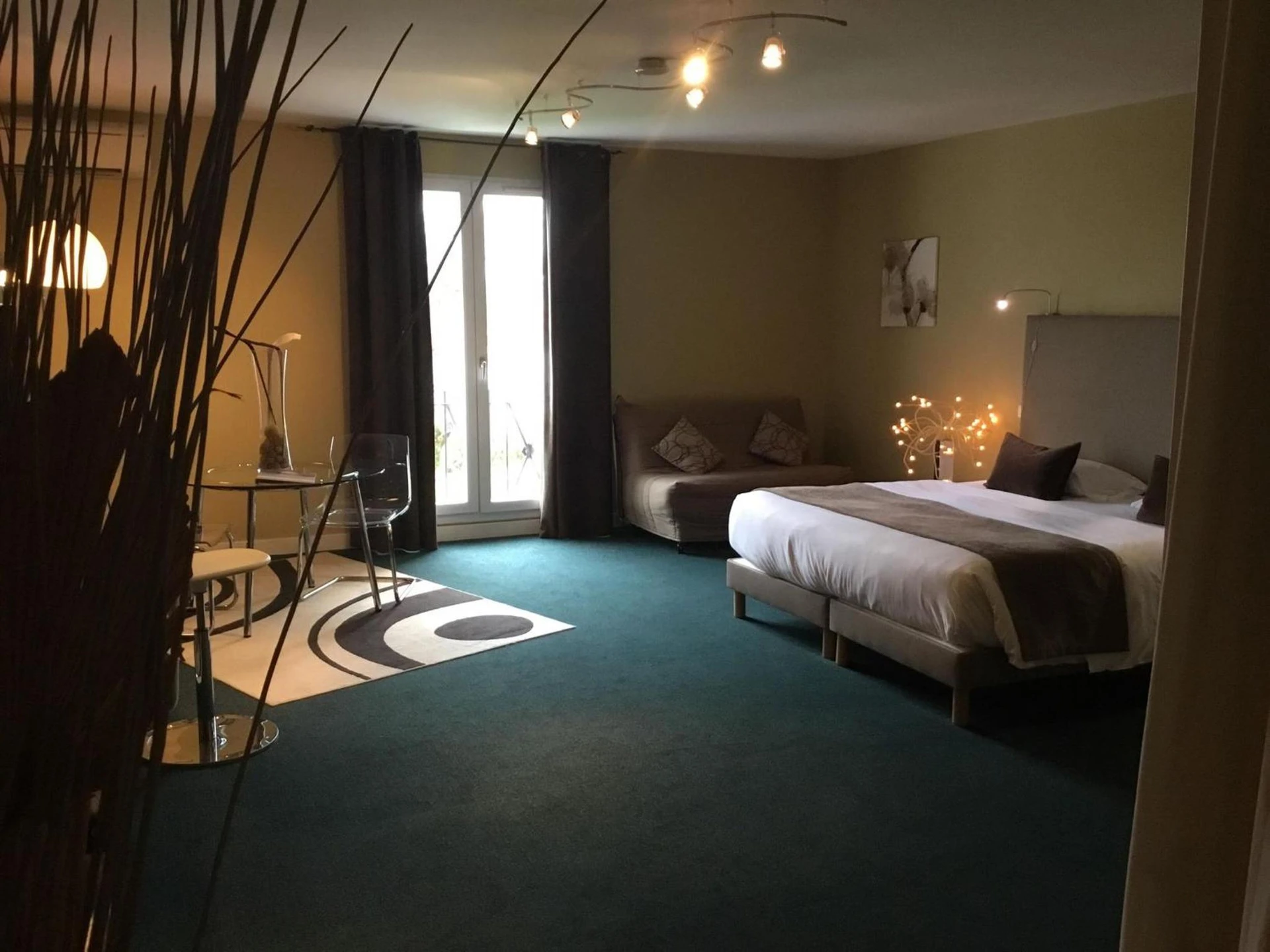 Chambre disponible pour un séminaire d'entreprise à Le Renaissance - Mont-de-Marsan