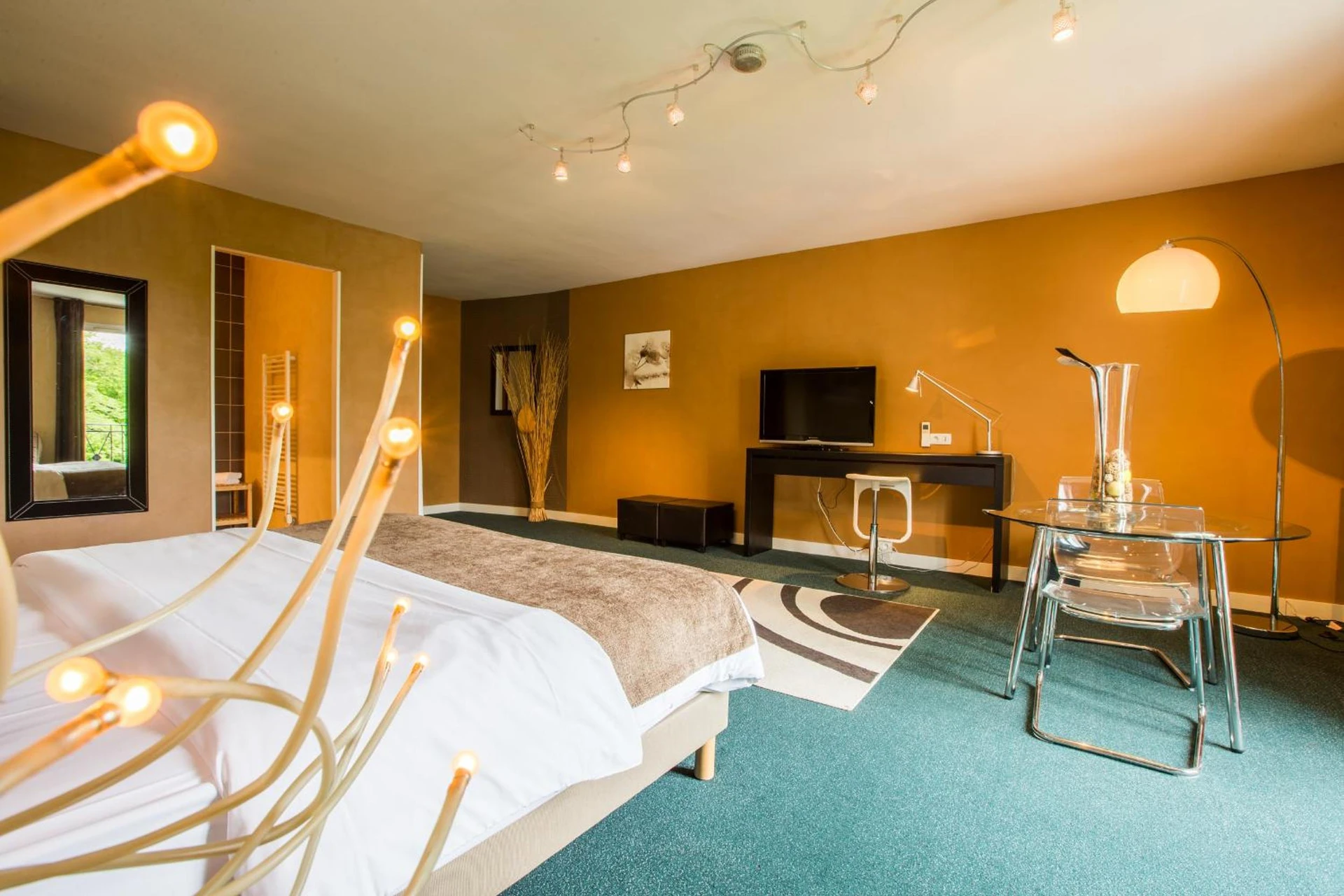 Magnifique chambre pour un séminaire d'entreprise à Le Renaissance - Mont-de-Marsan