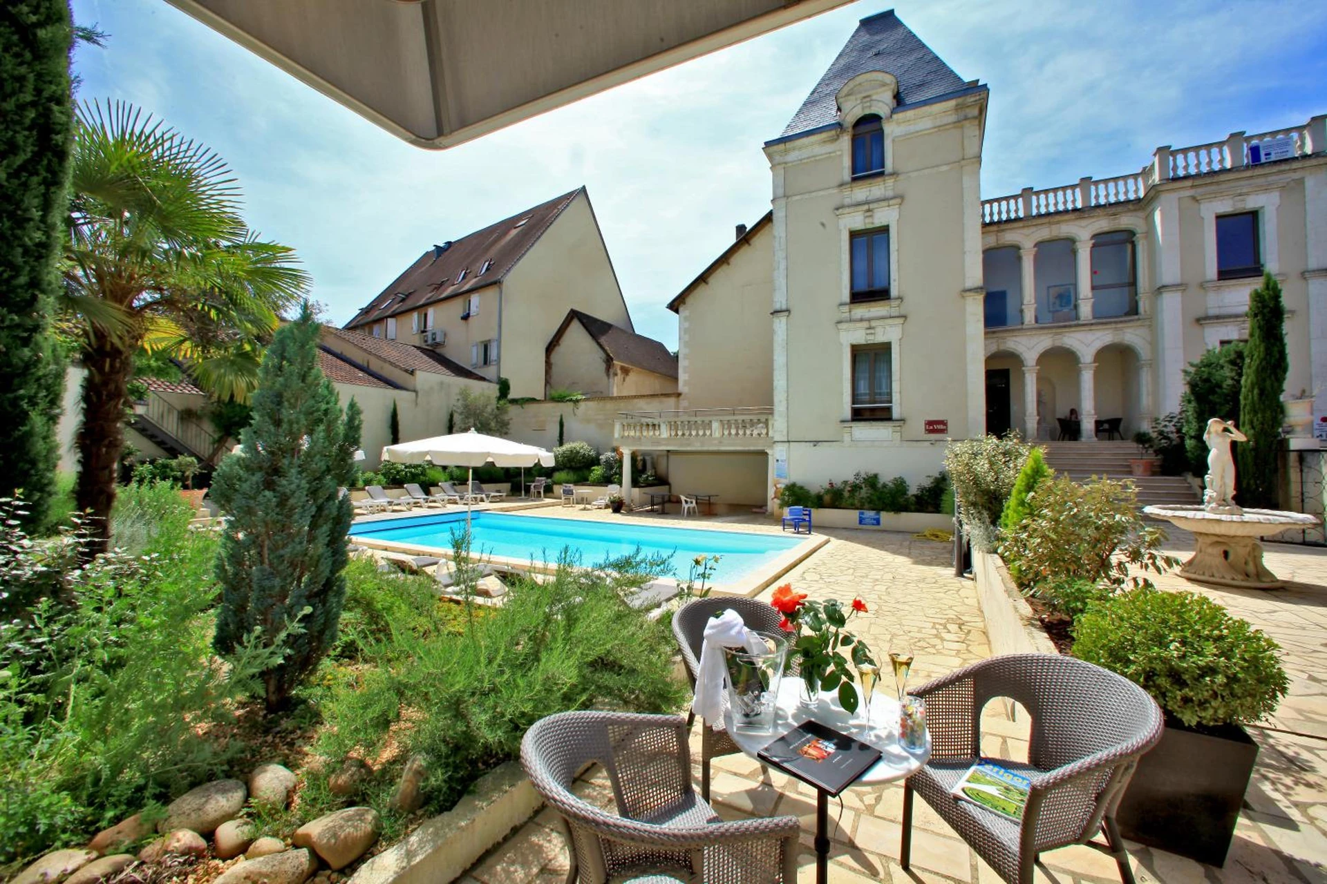 Salle de séminaire à Hotel Le Renoir - Organiser un événement professionnel à Sarlat-la-Canéda