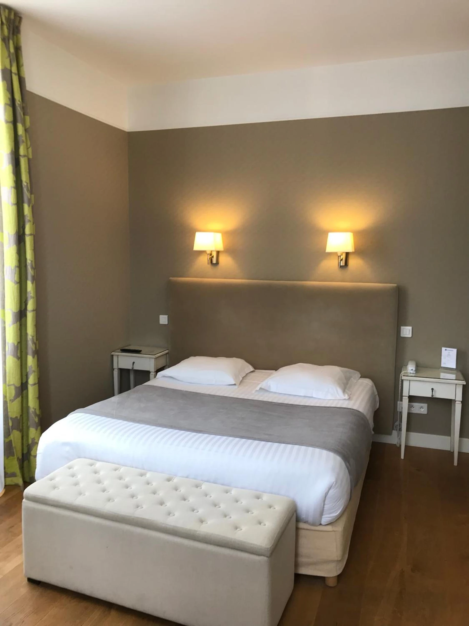 Lieu convivial pour un séminaire d'entreprise à Hotel Le Renoir - Sarlat-la-Canéda - En savoir plus 