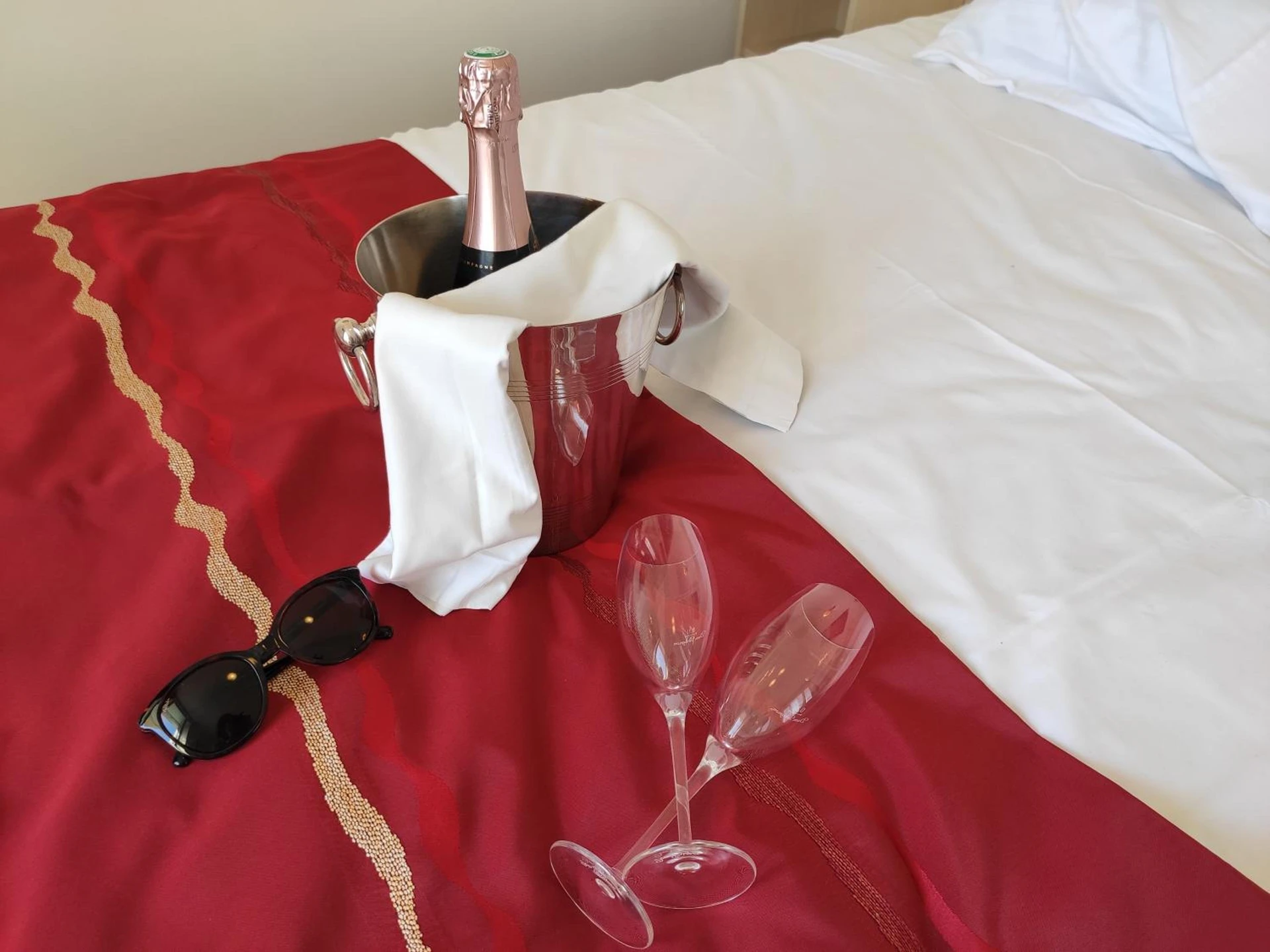 Magnifique chambre pour un séminaire d'entreprise à Hotel Le Richelieu - Royan Atlantique - Saujon