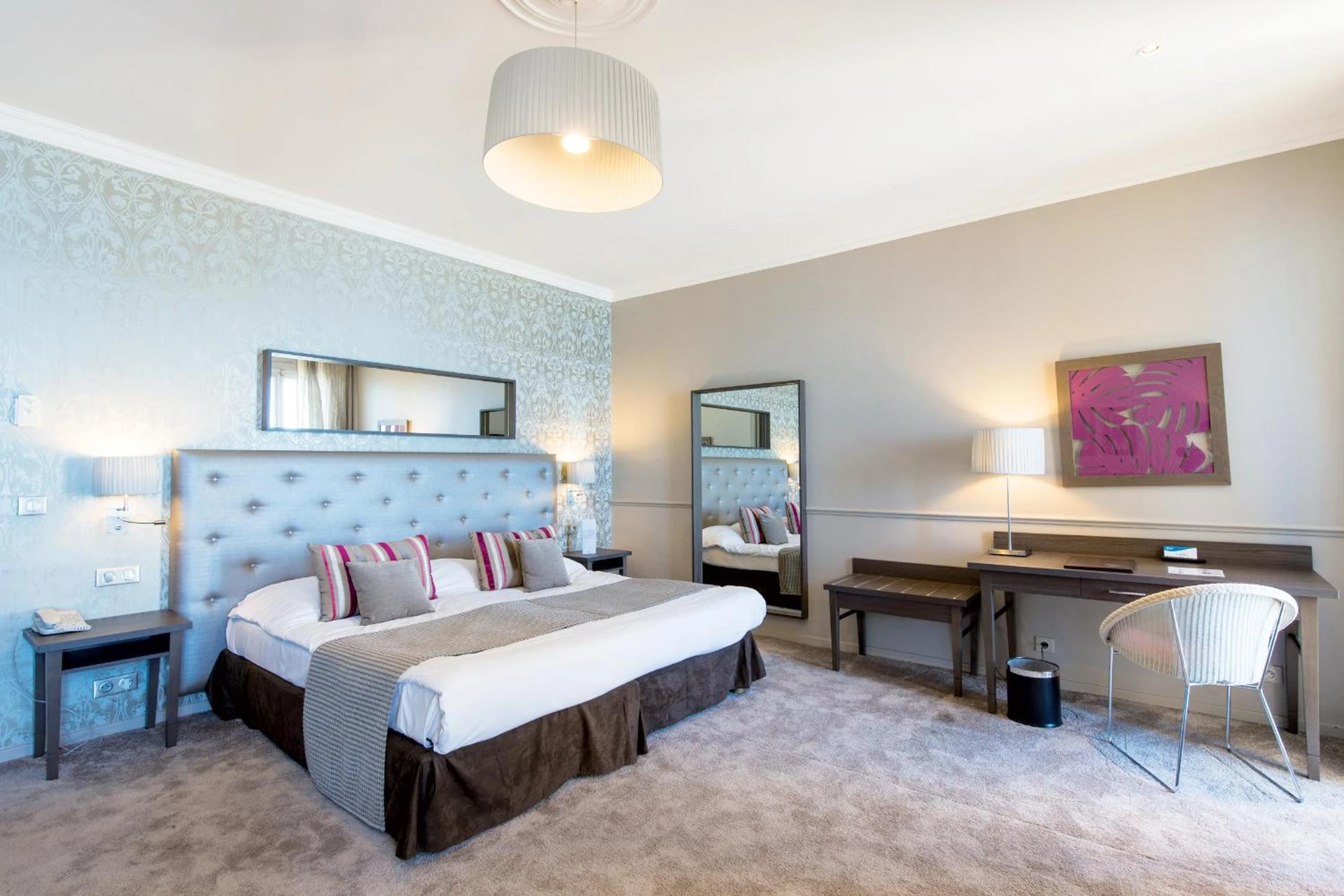 Lieu convivial pour un séminaire d'entreprise à Hôtel Le Royal Promenade des Anglais - Nice - En savoir plus 