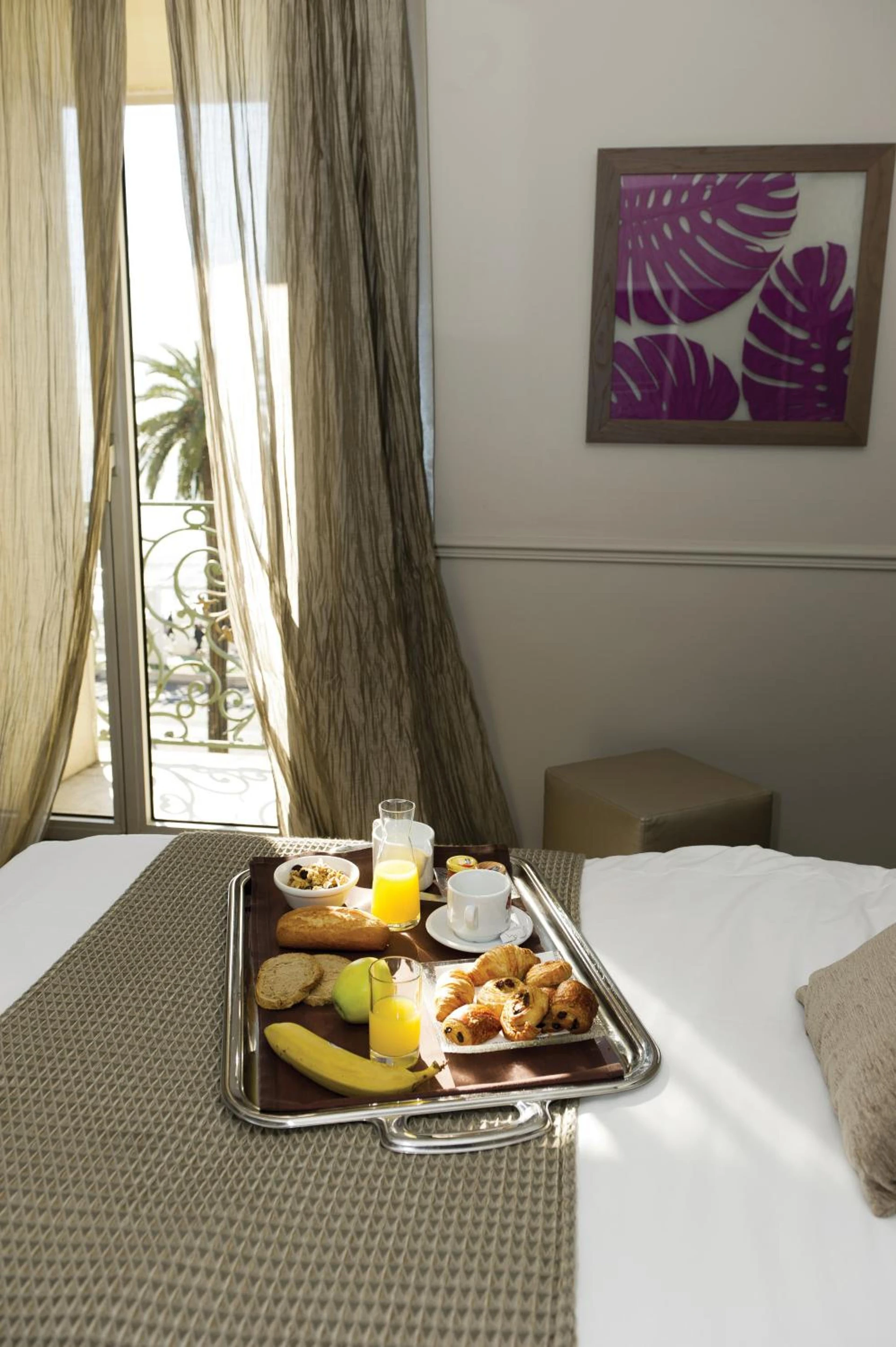 Magnifique chambre pour un séminaire d'entreprise à Hôtel Le Royal Promenade des Anglais - Nice