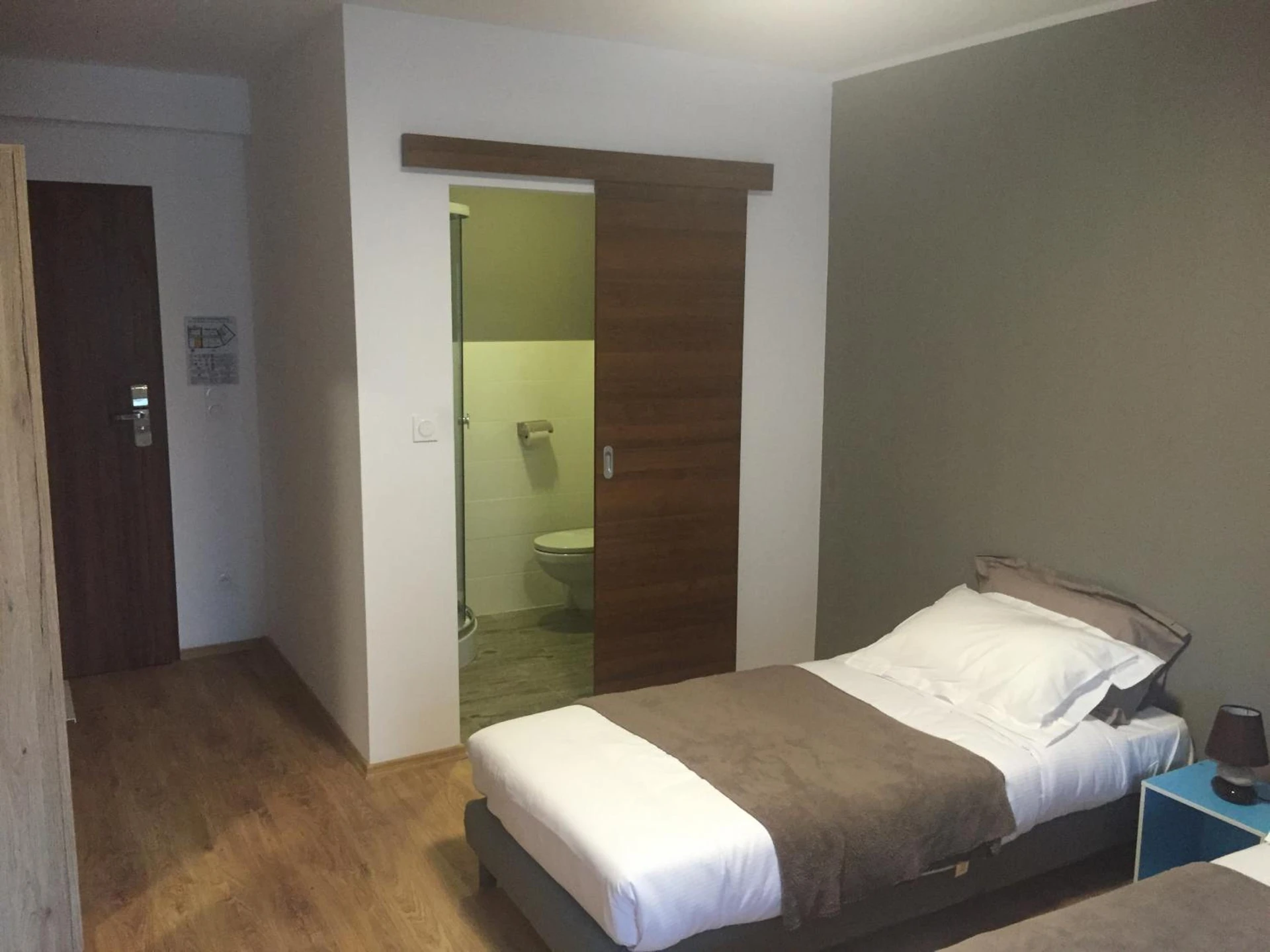 Chambre disponible pour un séminaire d'entreprise à Hôtel Le Saint Amand - Saint-Amand-Montrond