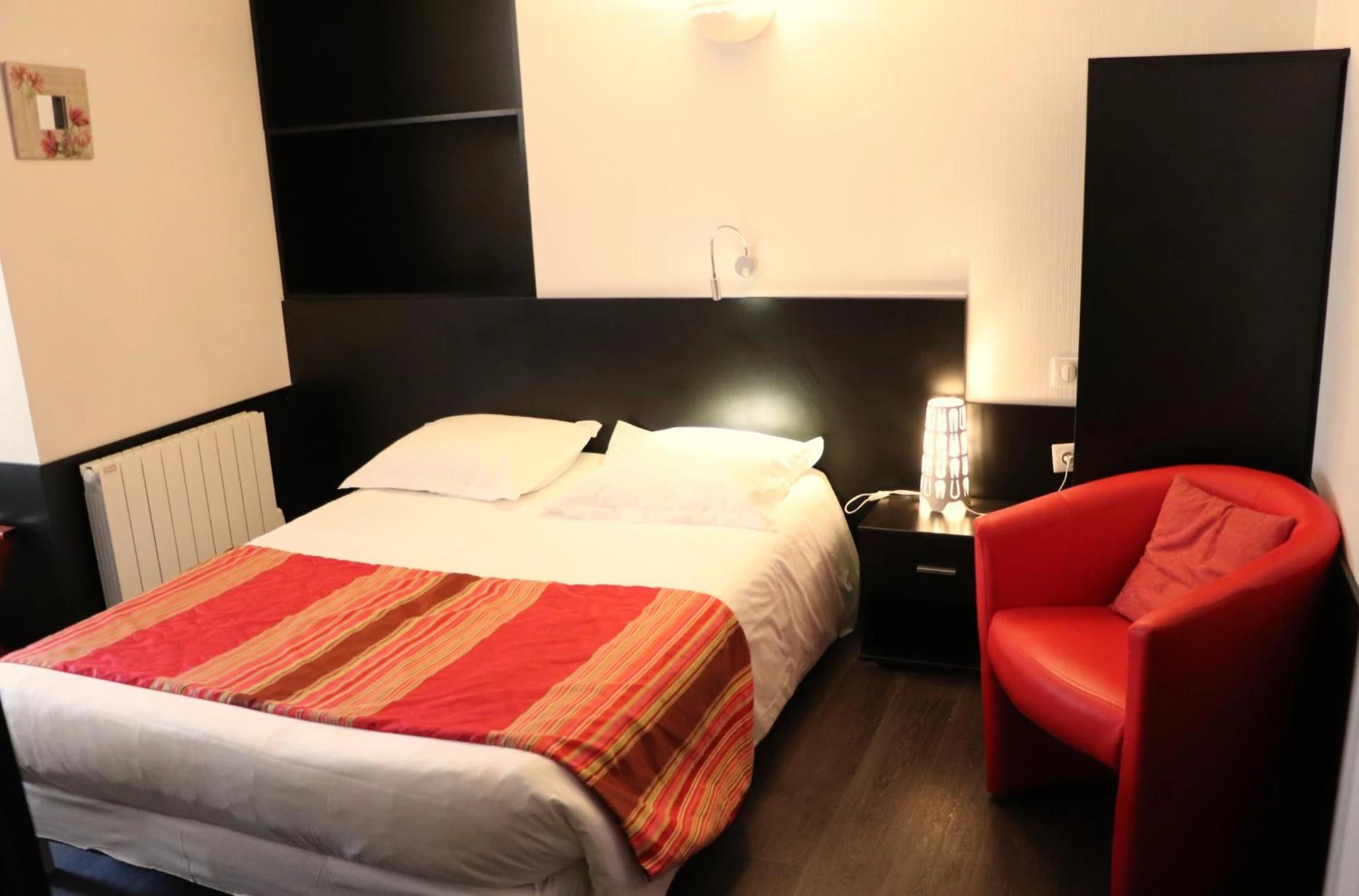 Chambre disponible pour un séminaire d'entreprise à Hôtel Restaurant LE SAINT AUGUSTIN - Saint-Amour