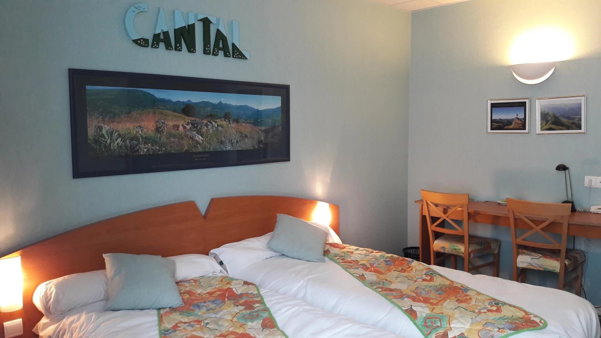 Organiser un séminaire d'entreprise : Hotel Le Saint Georges à riom-es-montagnes