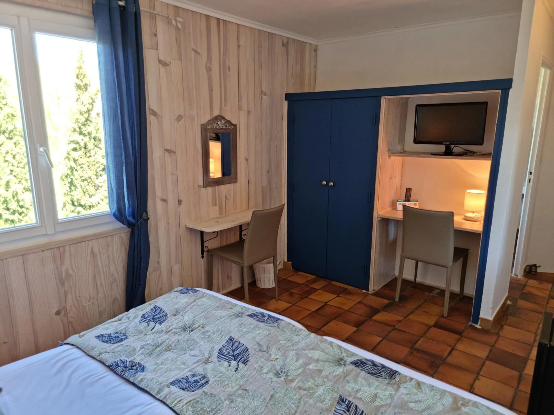 Chambre disponible pour un séminaire d'entreprise à Logis Hôtels Le Saint Marc - Mollans-sur-Ouvèze