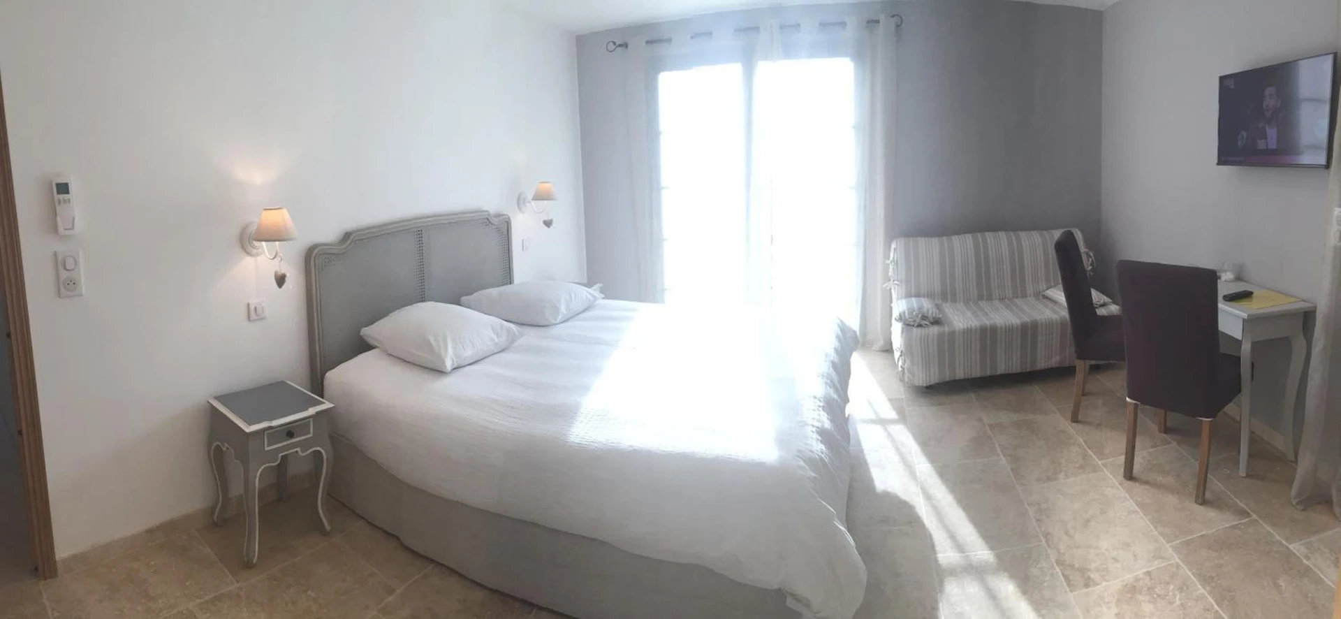 Magnifique chambre pour un séminaire d'entreprise à Etoile De Saint Paul - Saint-Paul-de-Vence