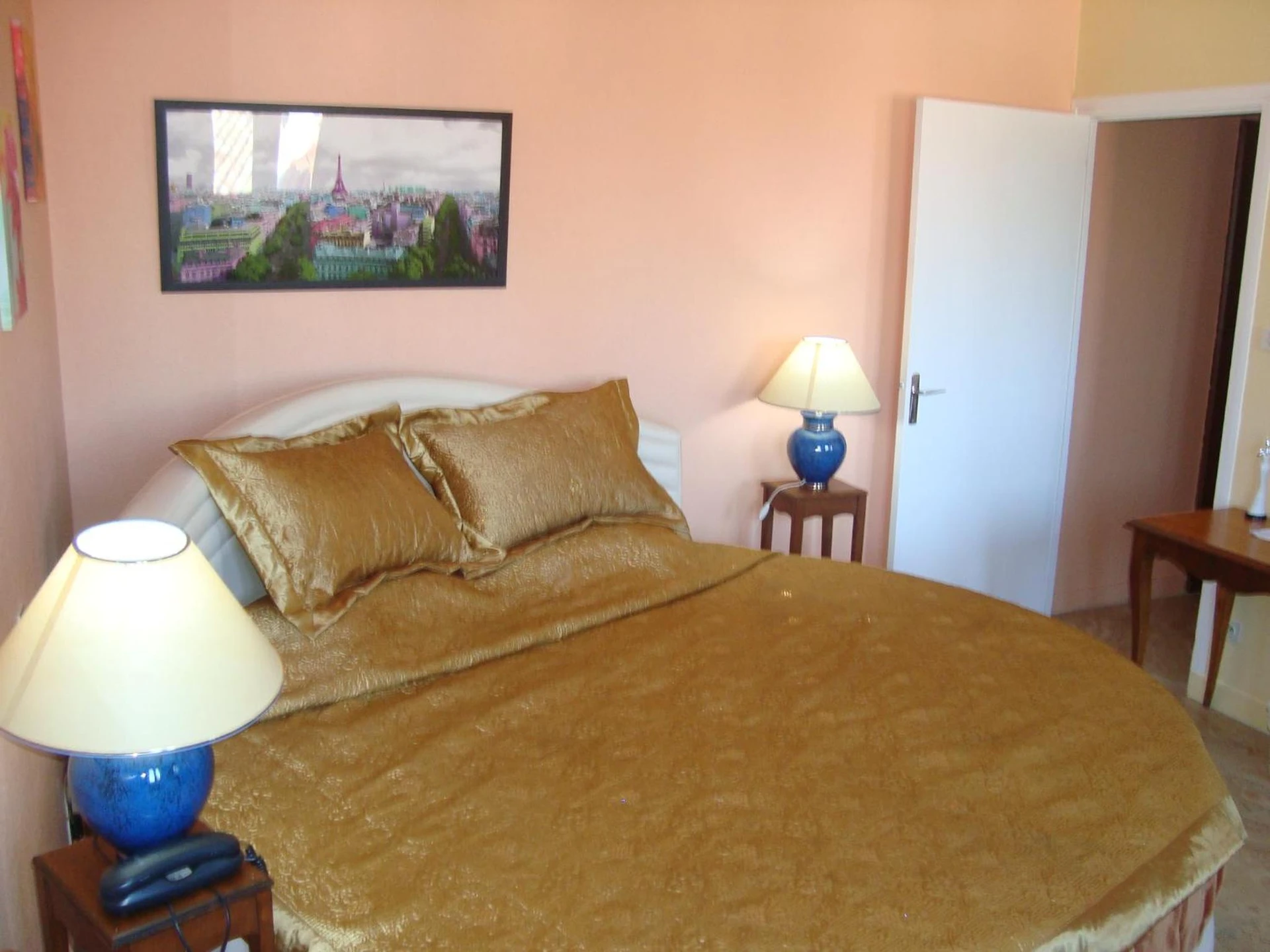 Chambre disponible pour un séminaire d'entreprise à Hôtel Le Sauvage - Tournus