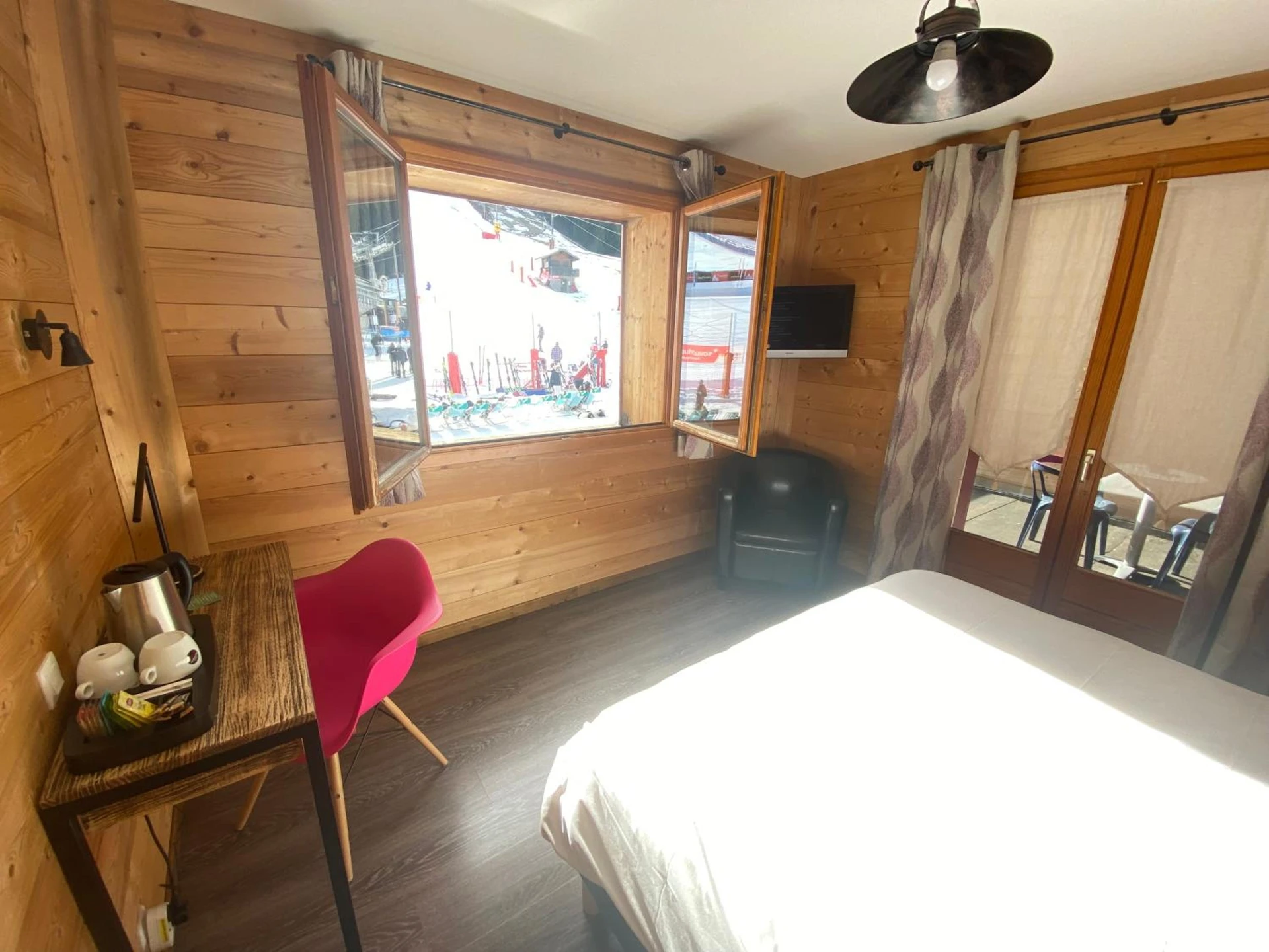 Chambre disponible pour un séminaire d'entreprise à Le Schuss - Châtel