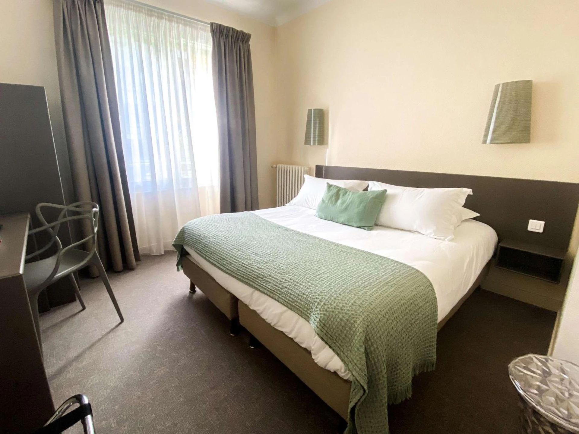Chambre disponible pour un séminaire d'entreprise à Hotel Le Sevigne - Sure Hotel Collection by Best Western - Rennes