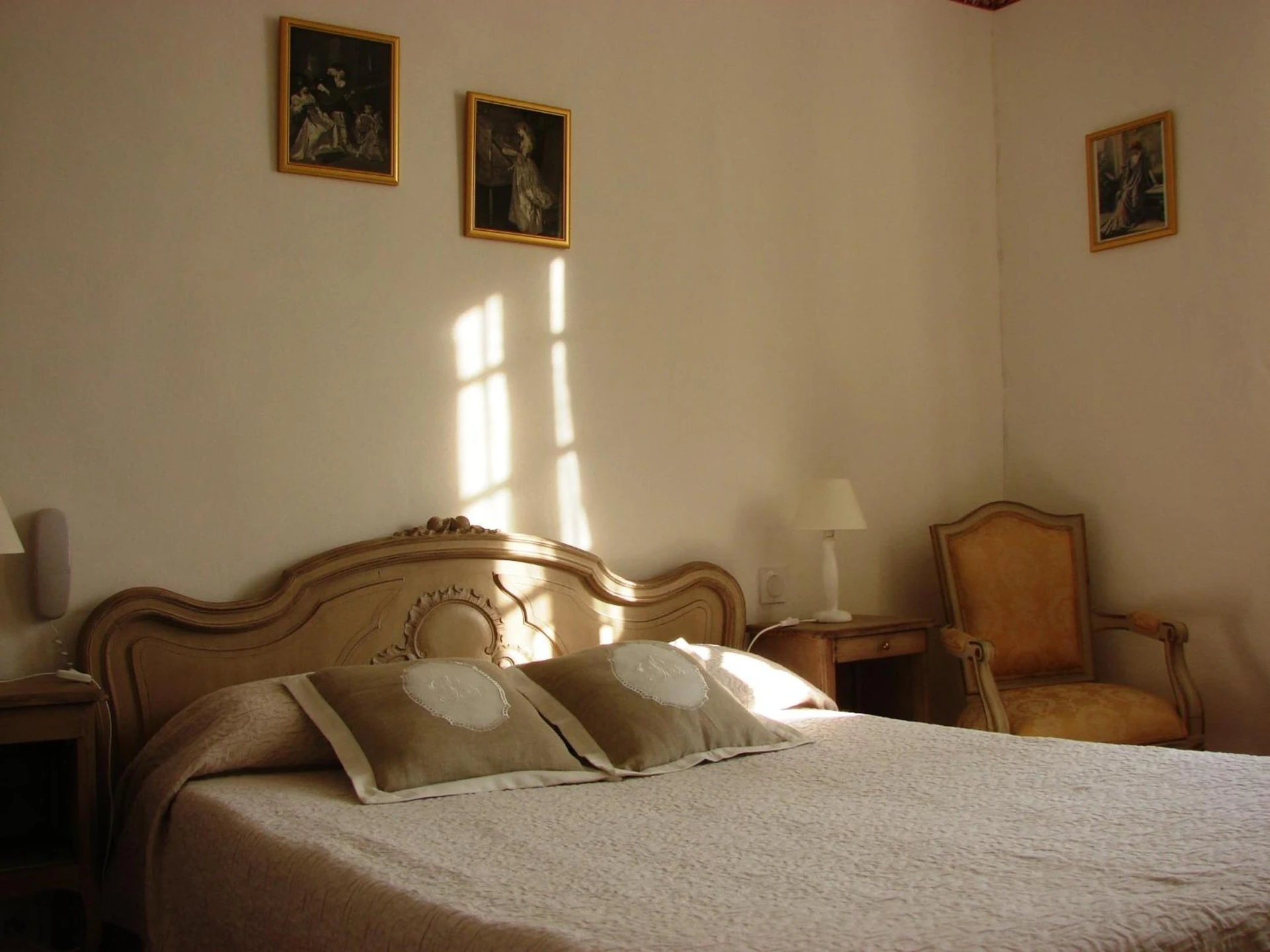 Chambre disponible pour un séminaire d'entreprise à Hôtel Le Siècle - Mazan