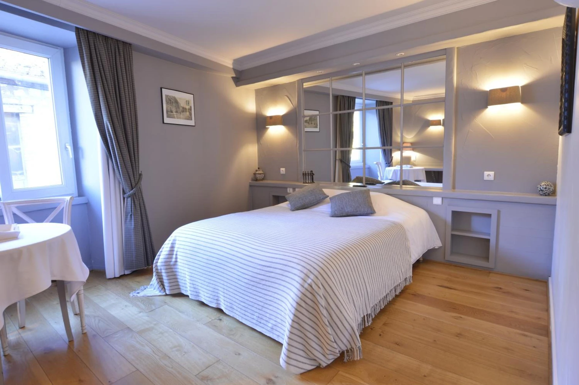 Magnifique chambre pour un séminaire d'entreprise à LE SOLEIL D'OR - Joinville