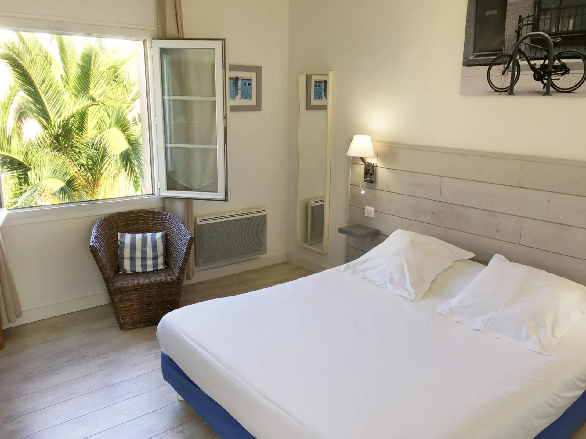 Chambre disponible pour un séminaire d'entreprise à Hôtel Le Square - Saint-Pierre-dʼOléron