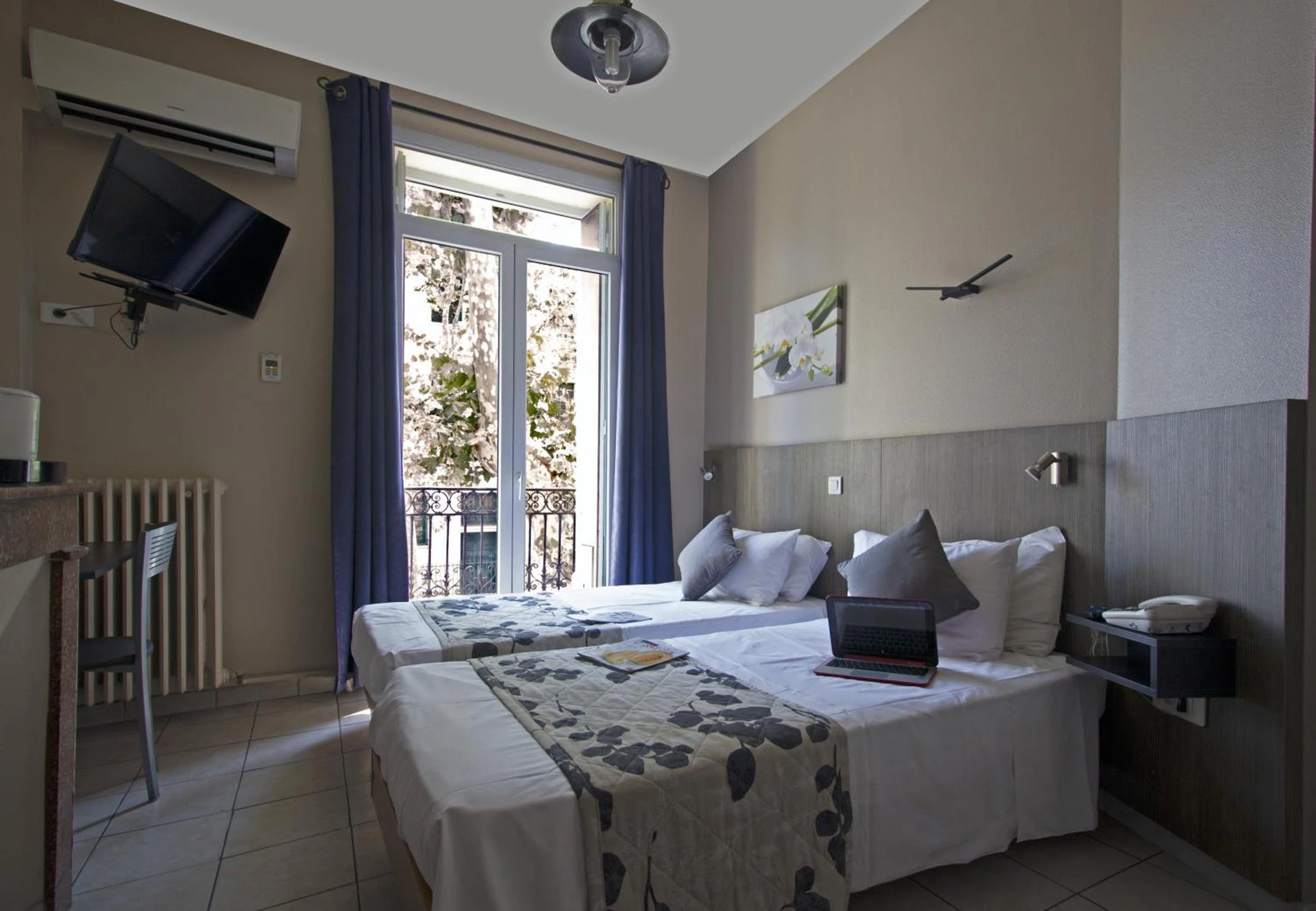 Chambre disponible pour un séminaire d'entreprise à Le Strasbourg Hotel - Montpellier