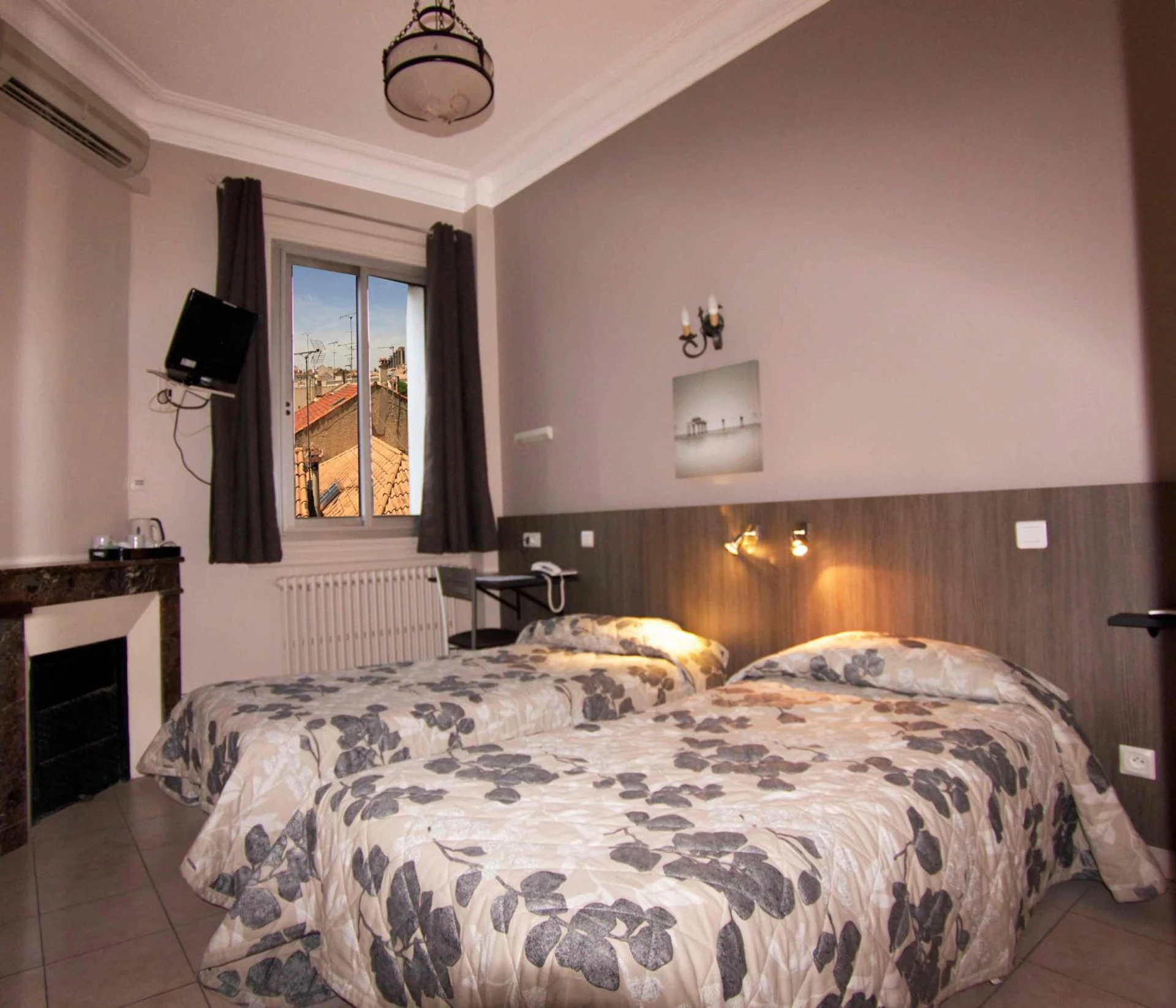 Magnifique chambre pour un séminaire d'entreprise à Le Strasbourg Hotel - Montpellier