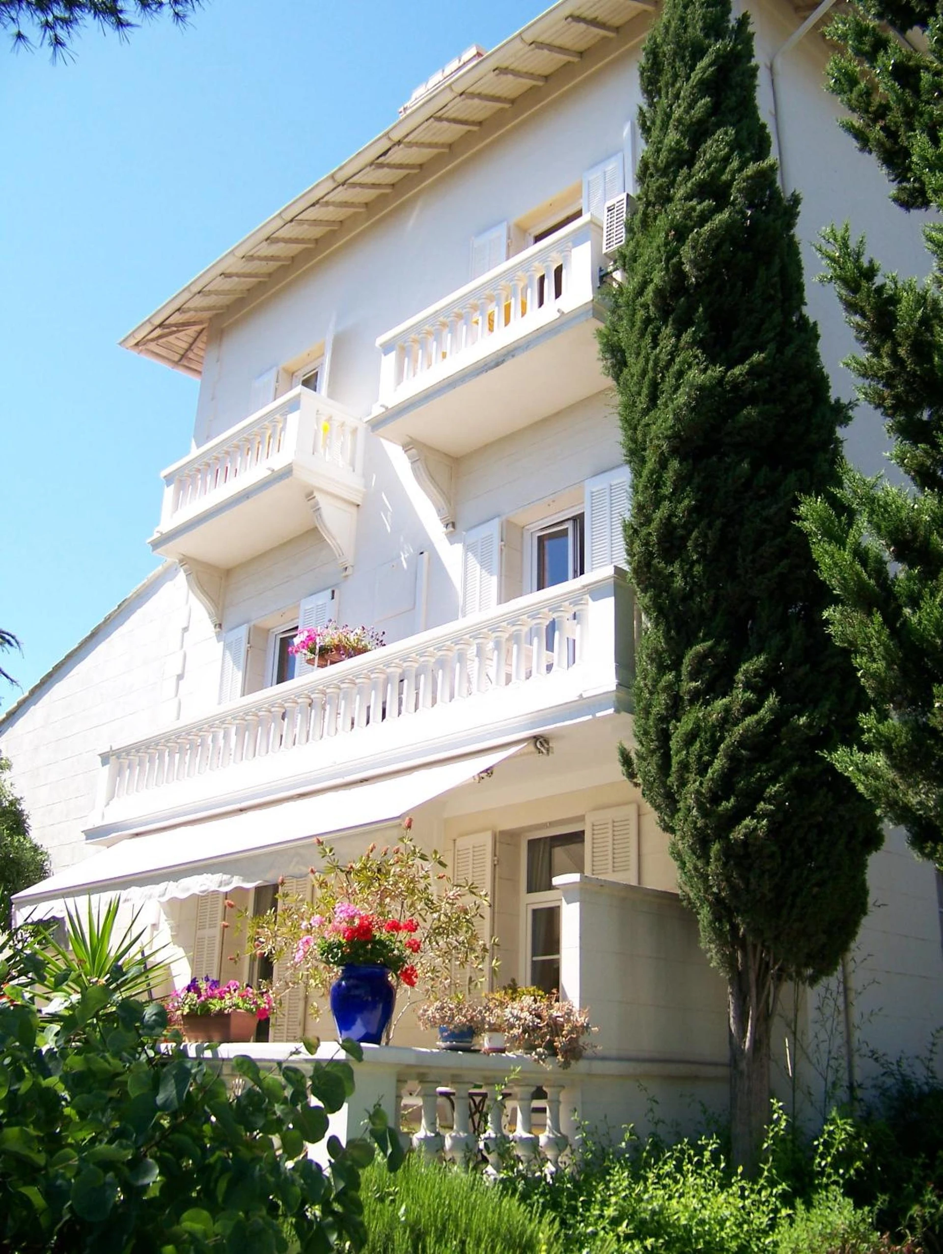 Ambiance de travail pour séminaire d'entreprise à Le Thimothée : Hôtel & Studios - Saint-Raphaël