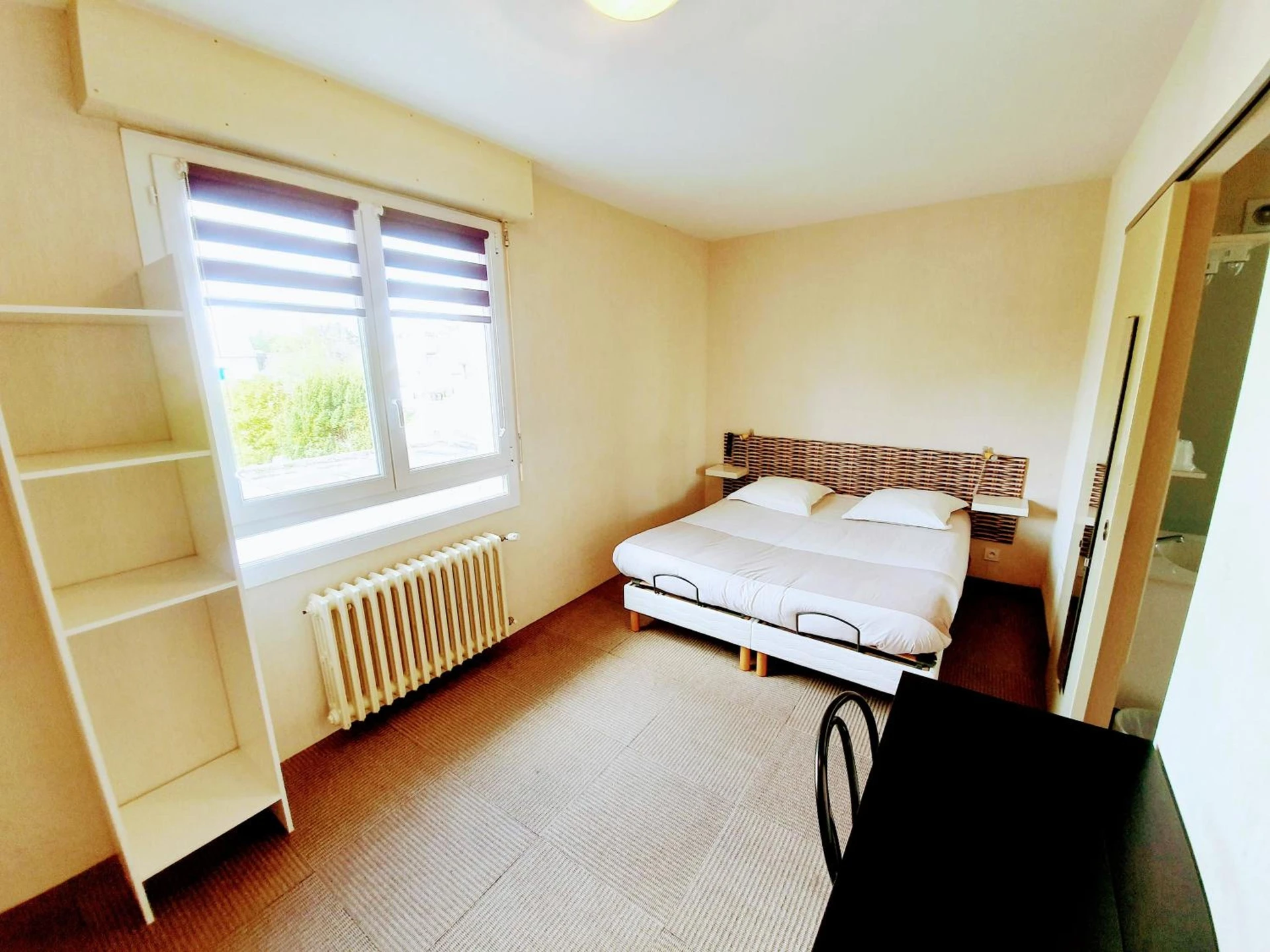 Chambre disponible pour un séminaire d'entreprise à Le Toul' Broch - Baden