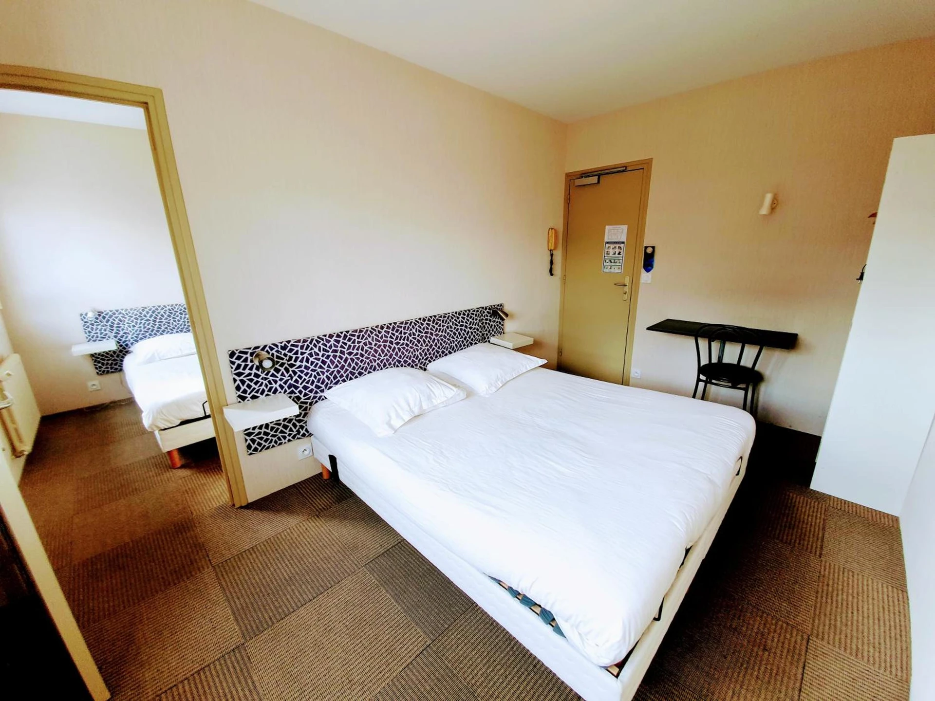 Chambre disponible pour un séminaire d'entreprise à Le Toul' Broch - Baden