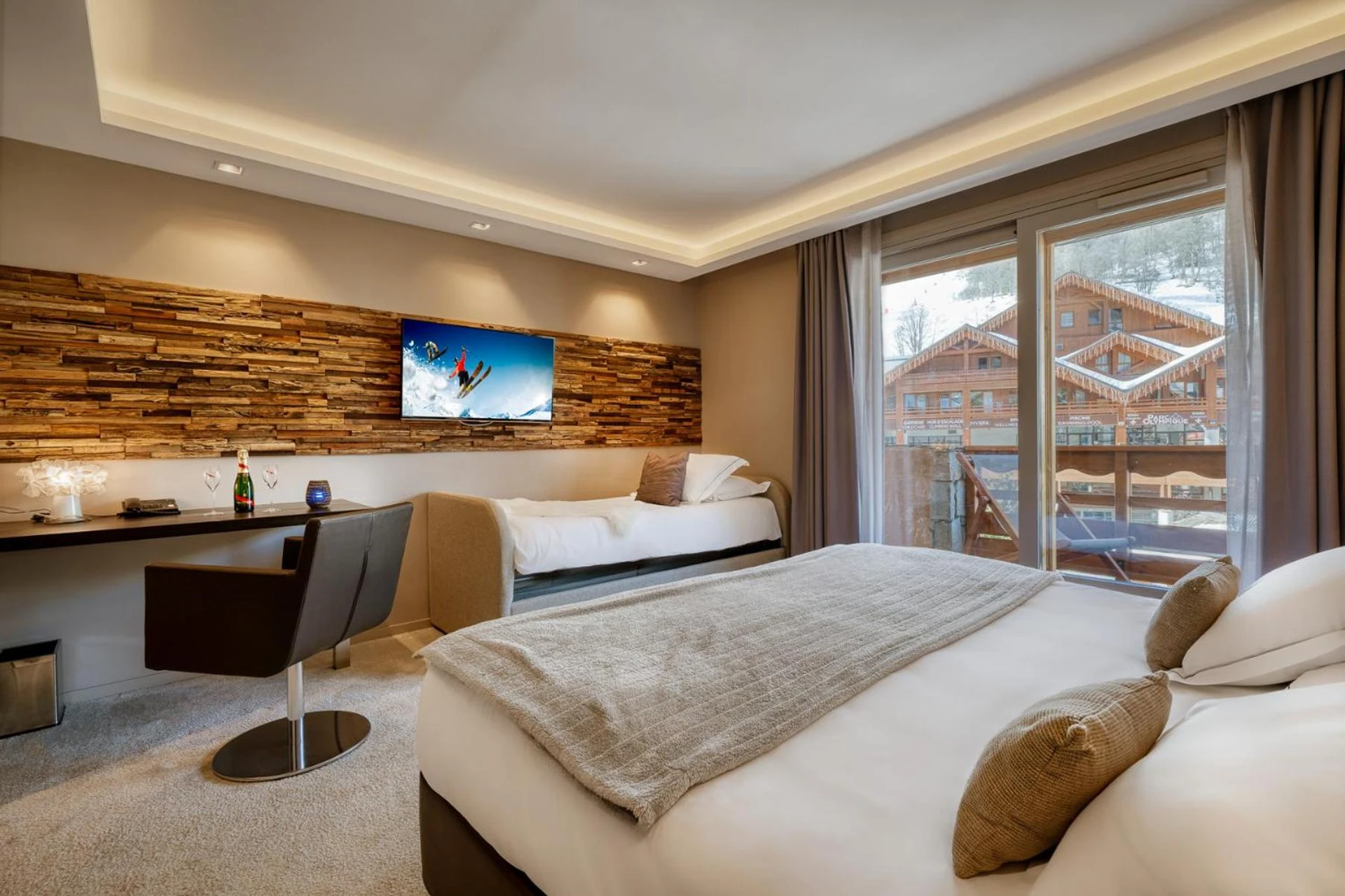 Magnifique chambre pour un séminaire d'entreprise à Hotel Le Tremplin - Méribel