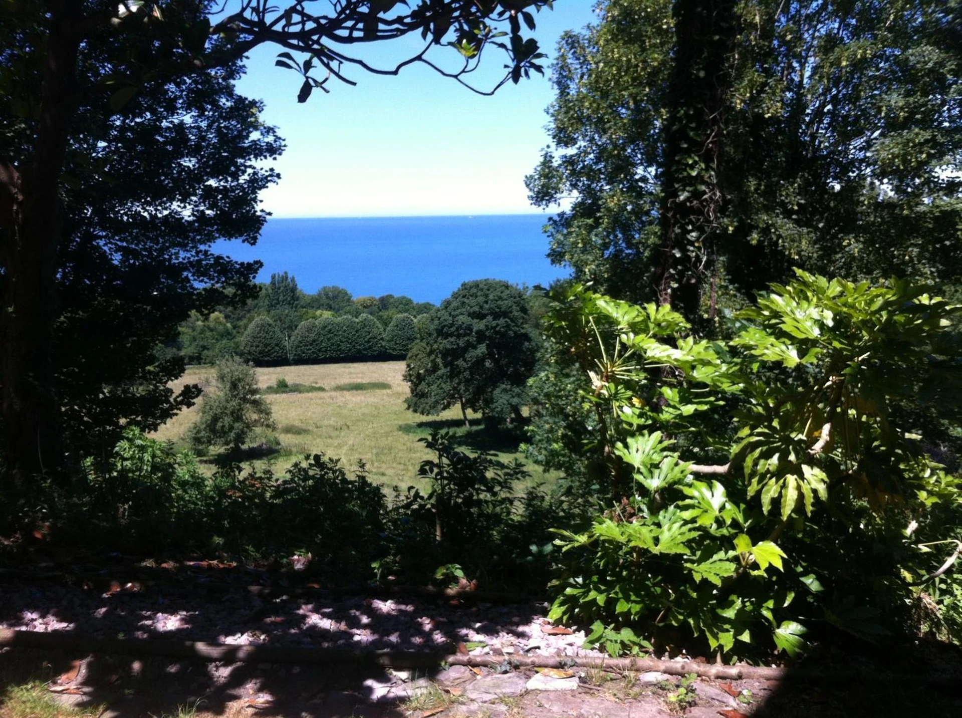 Organiser un séminaire d'entreprise : Spacieux appartement jardin, BBQ, vue sur mer, Trouville à trouville-sur-mer