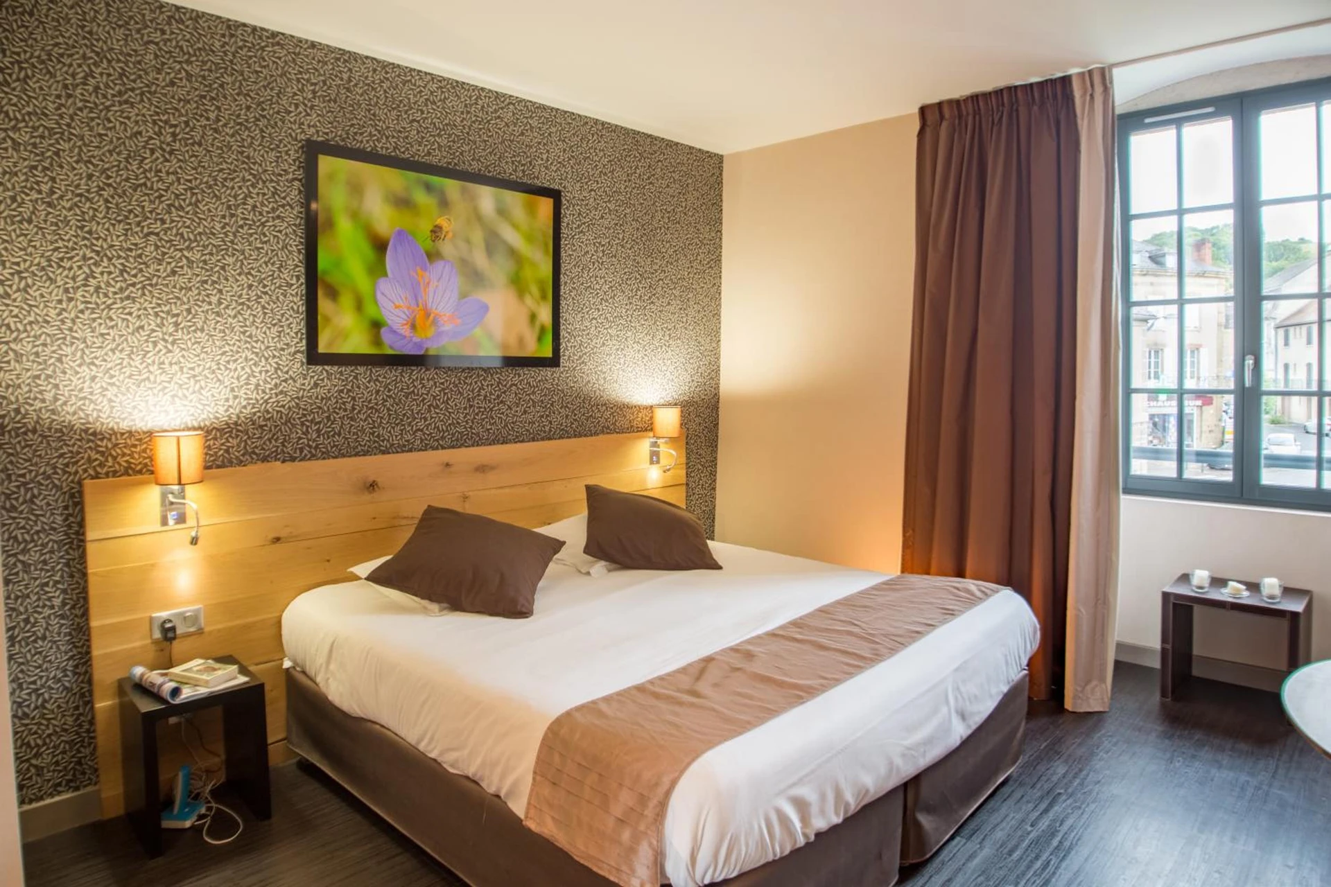 Chambre disponible pour un séminaire d'entreprise à Charme et Caractère Le Turenne - Beaulieu-sur-Dordogne