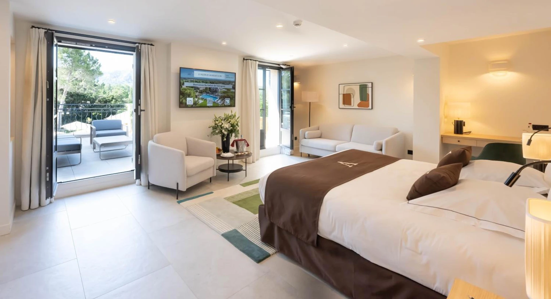 Chambre disponible pour un séminaire d'entreprise à Le Vallon de Valrugues Hotel Spa & Villas - Saint-Rémy-de-Provence