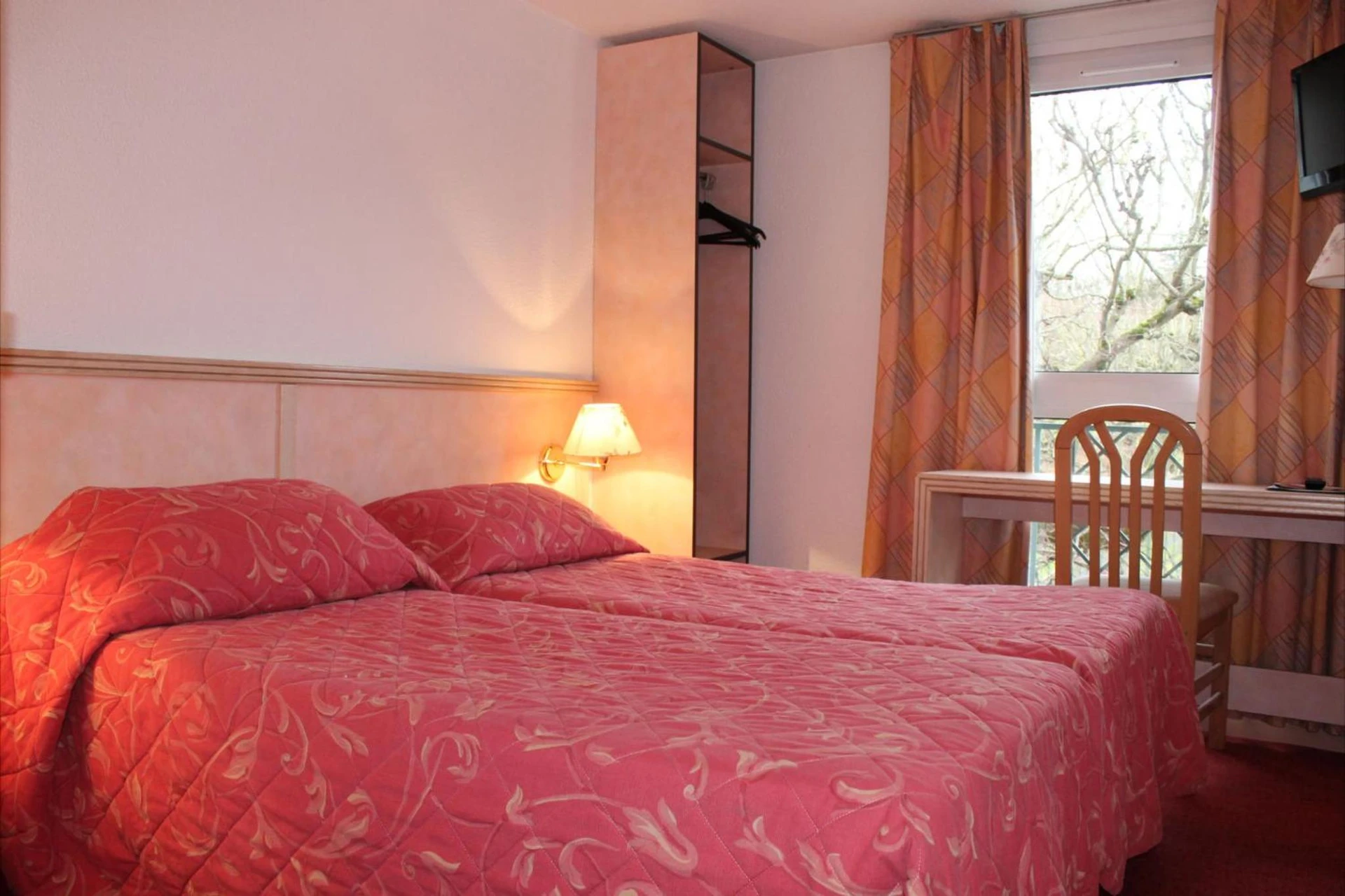 Organiser un séminaire d'entreprise : Hotel Le Village à gif-sur-yvette