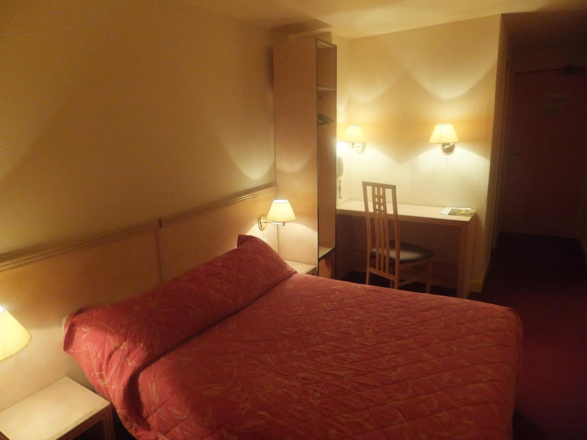 Organiser un séminaire d'entreprise : Hotel Le Village à gif-sur-yvette