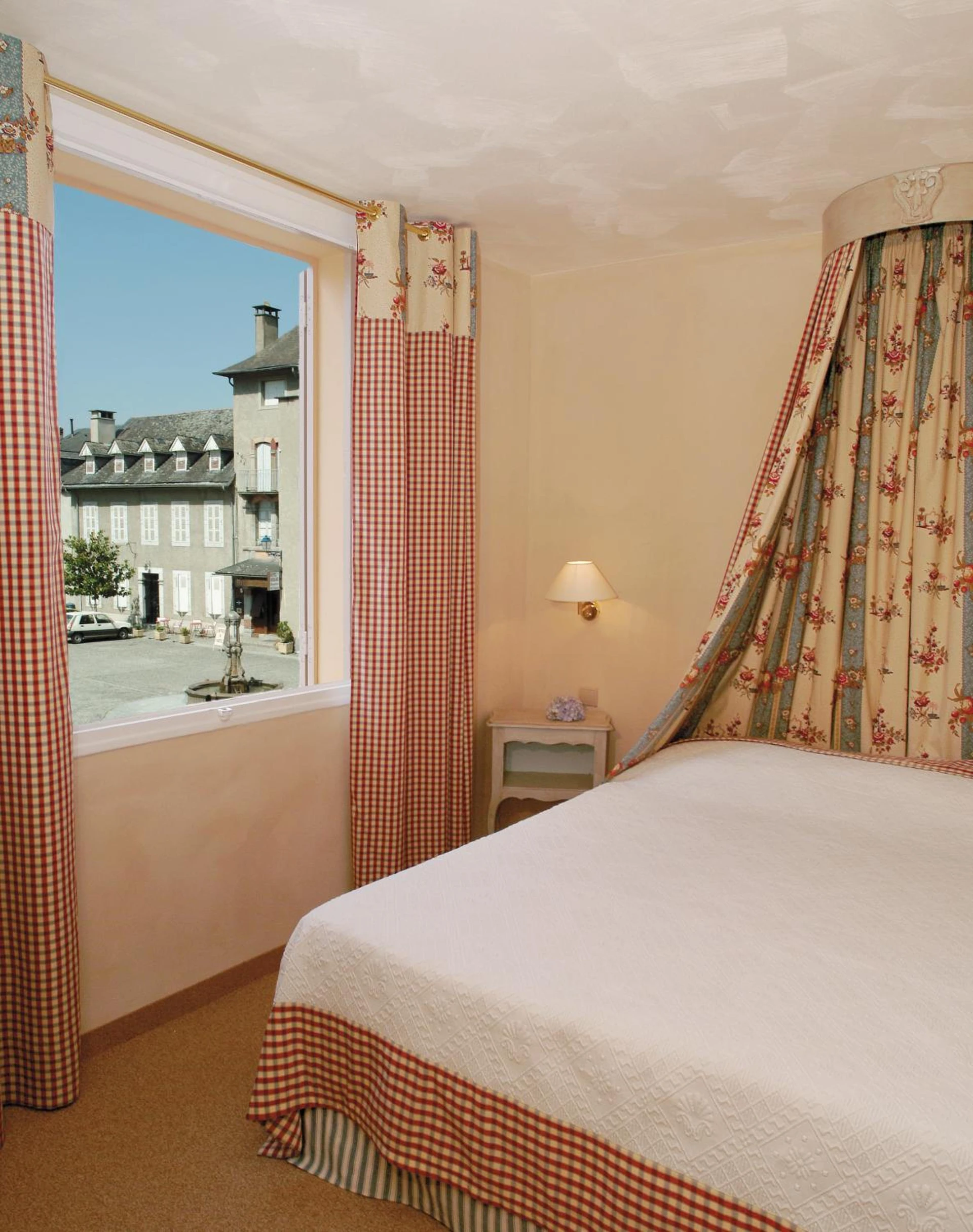 Organiser un séminaire d'entreprise : Hotel Le Viscos à saint-savin