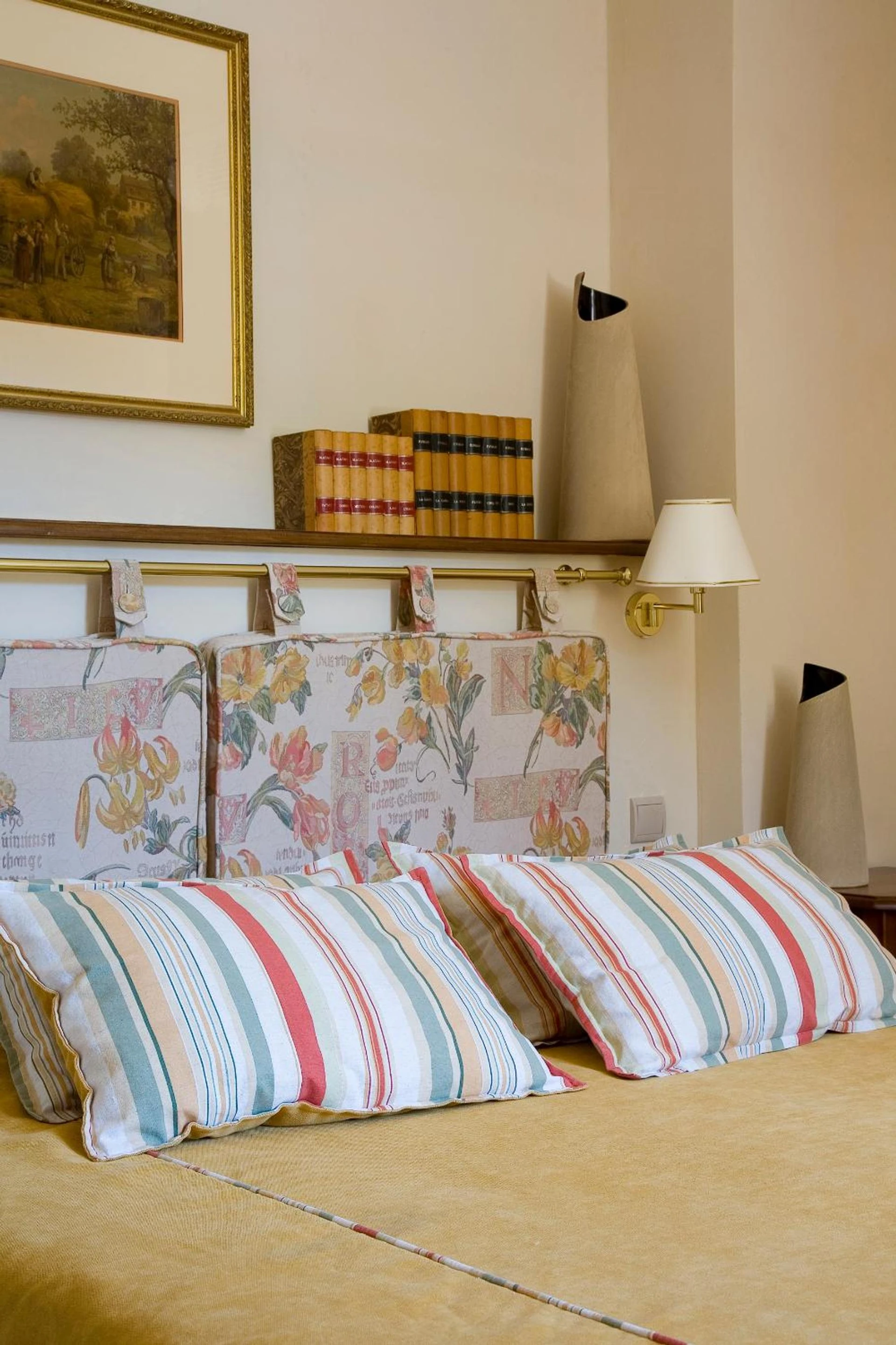 Magnifique chambre pour un séminaire d'entreprise à Hotel Le Viscos - Saint-Savin
