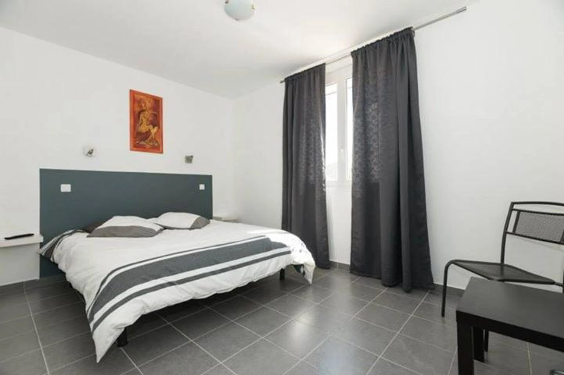 Chambre disponible pour un séminaire d'entreprise à Hôtel Restaurant le Voilis - Le Grau-dʼAgde