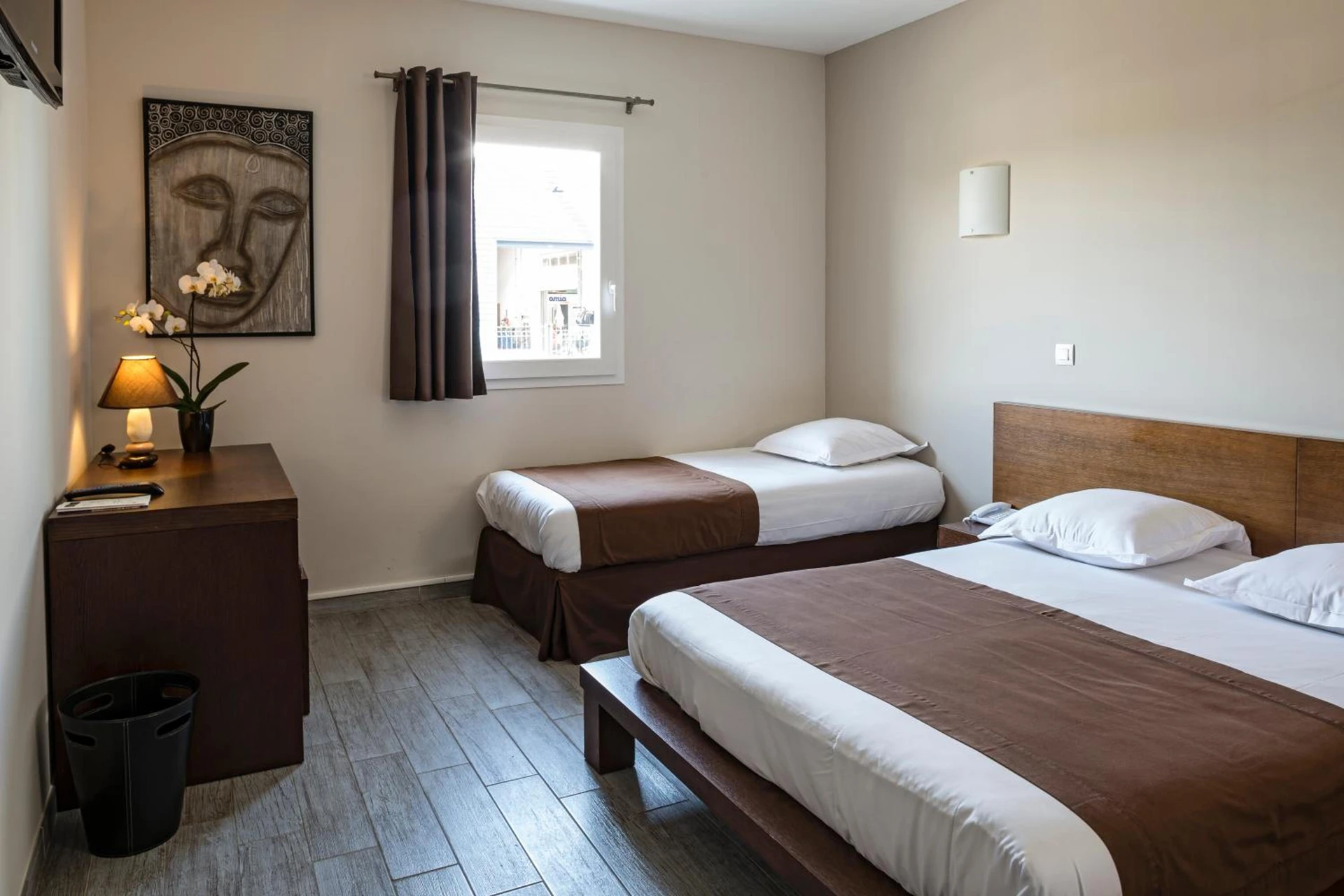 Magnifique chambre pour un séminaire d'entreprise à Le Ya'Tis - Saint-Laurent-des-Arbres