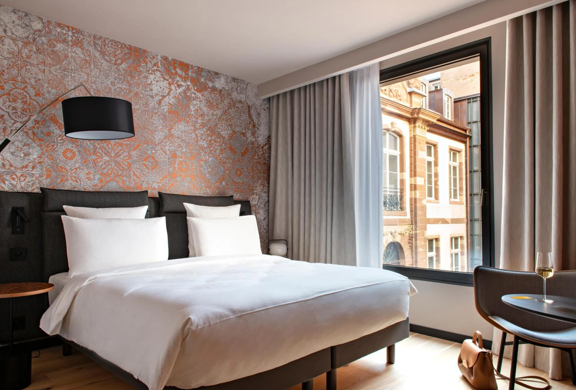 Chambre disponible pour un séminaire d'entreprise à Hôtel LÉONOR the place to live - Strasbourg