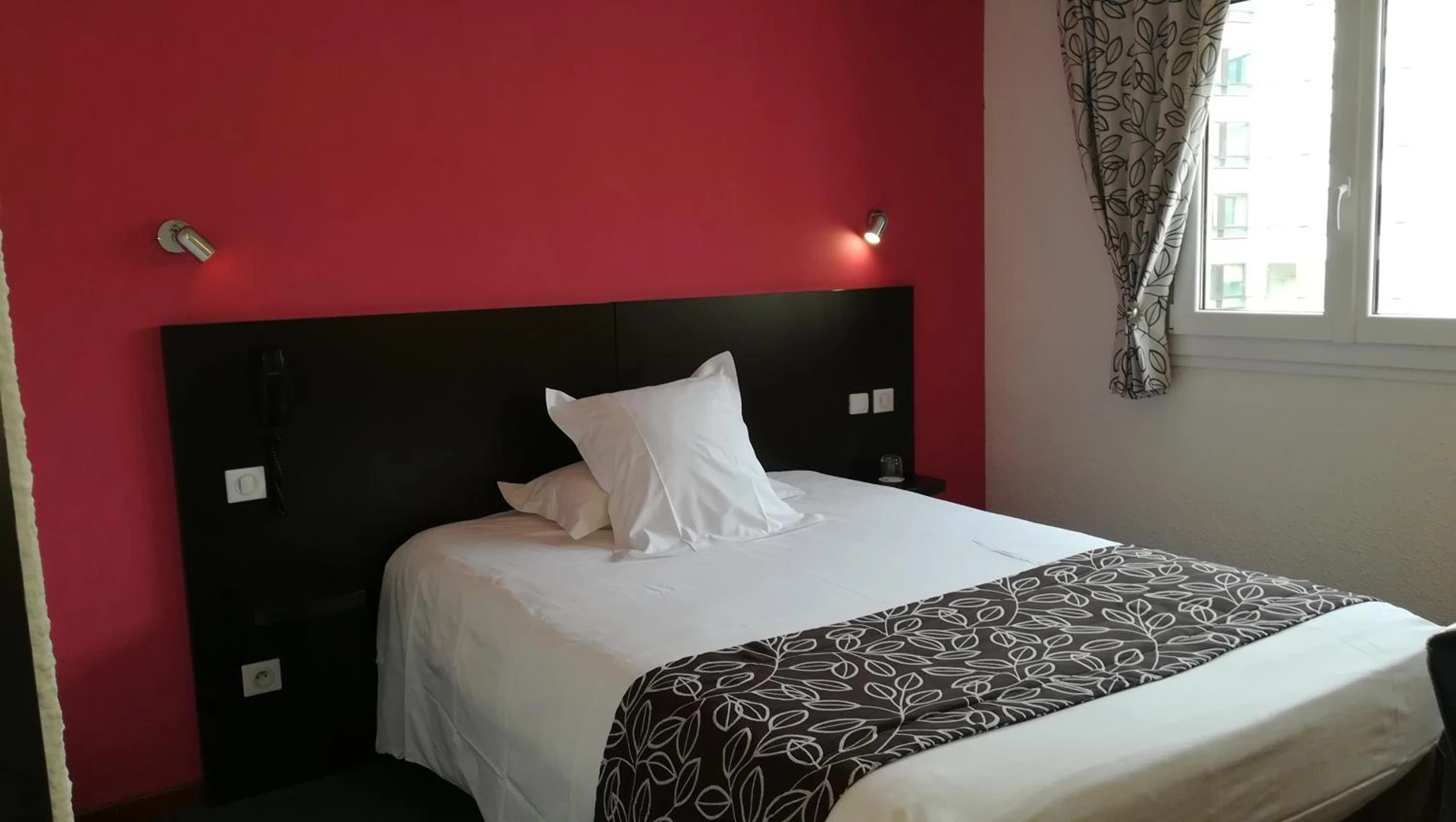 Chambre disponible pour un séminaire d'entreprise à Les Afforêts - La Roche-sur-Foron