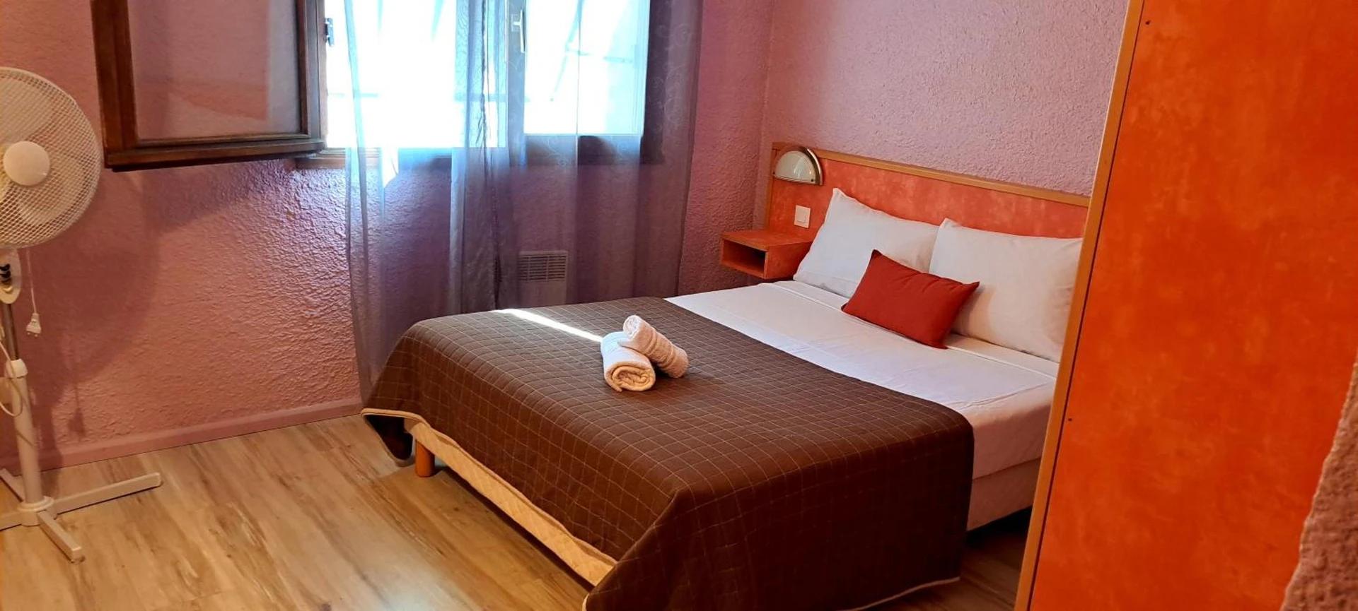 Chambre disponible pour un séminaire d'entreprise à Hôtel Restaurant Les Alizes Loriol Le Pouzin - Le Pouzin