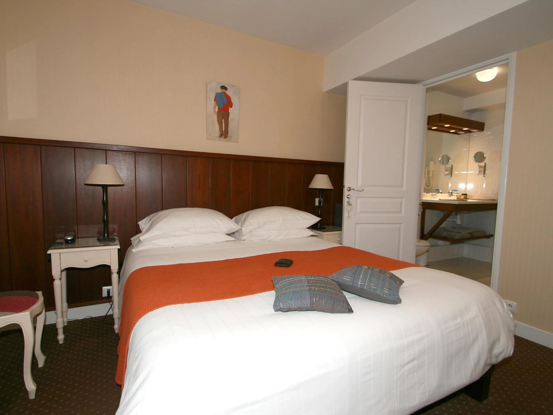 Chambre disponible pour un séminaire d'entreprise à Hotel Les Almadies - Coeur de Ville - Saint-Jean-de-Luz