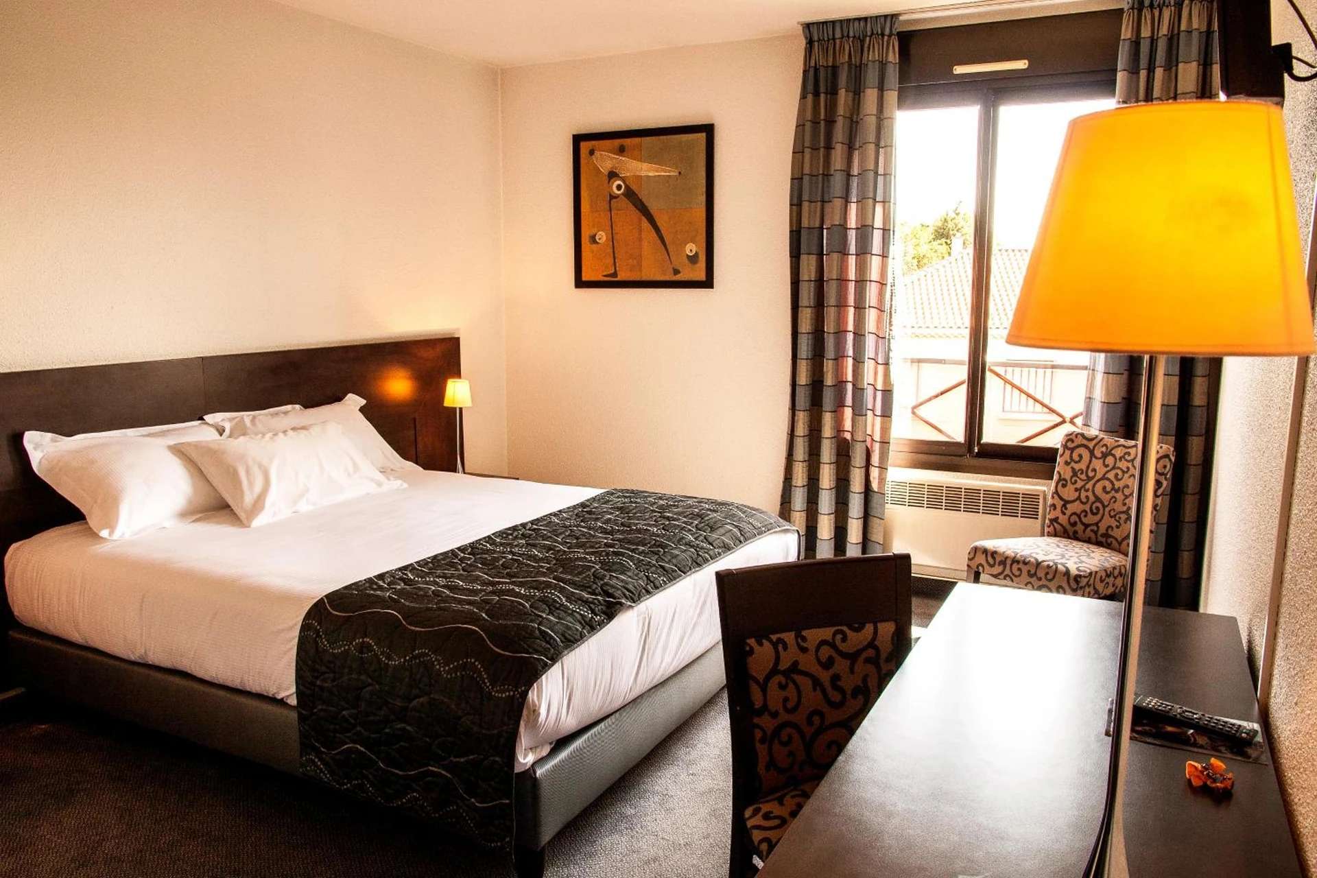 Chambre disponible pour un séminaire d'entreprise à Hotel Les Amandiers - Tournon-sur-Rhône
