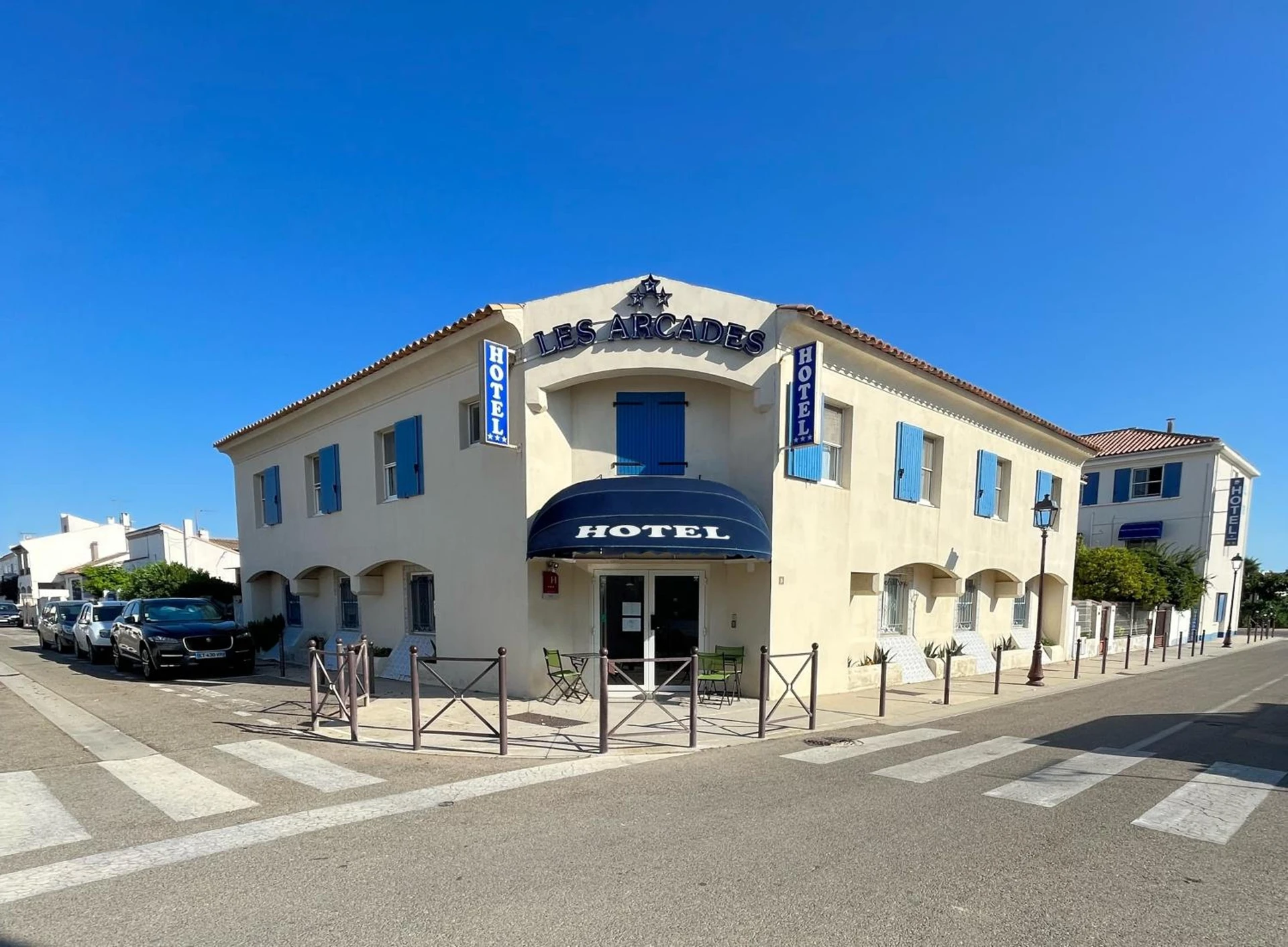 Chambre à Hôtel Les Arcades - Organiser un séminaire d'entreprise à Les Saintes-Maries-de-la-Mer