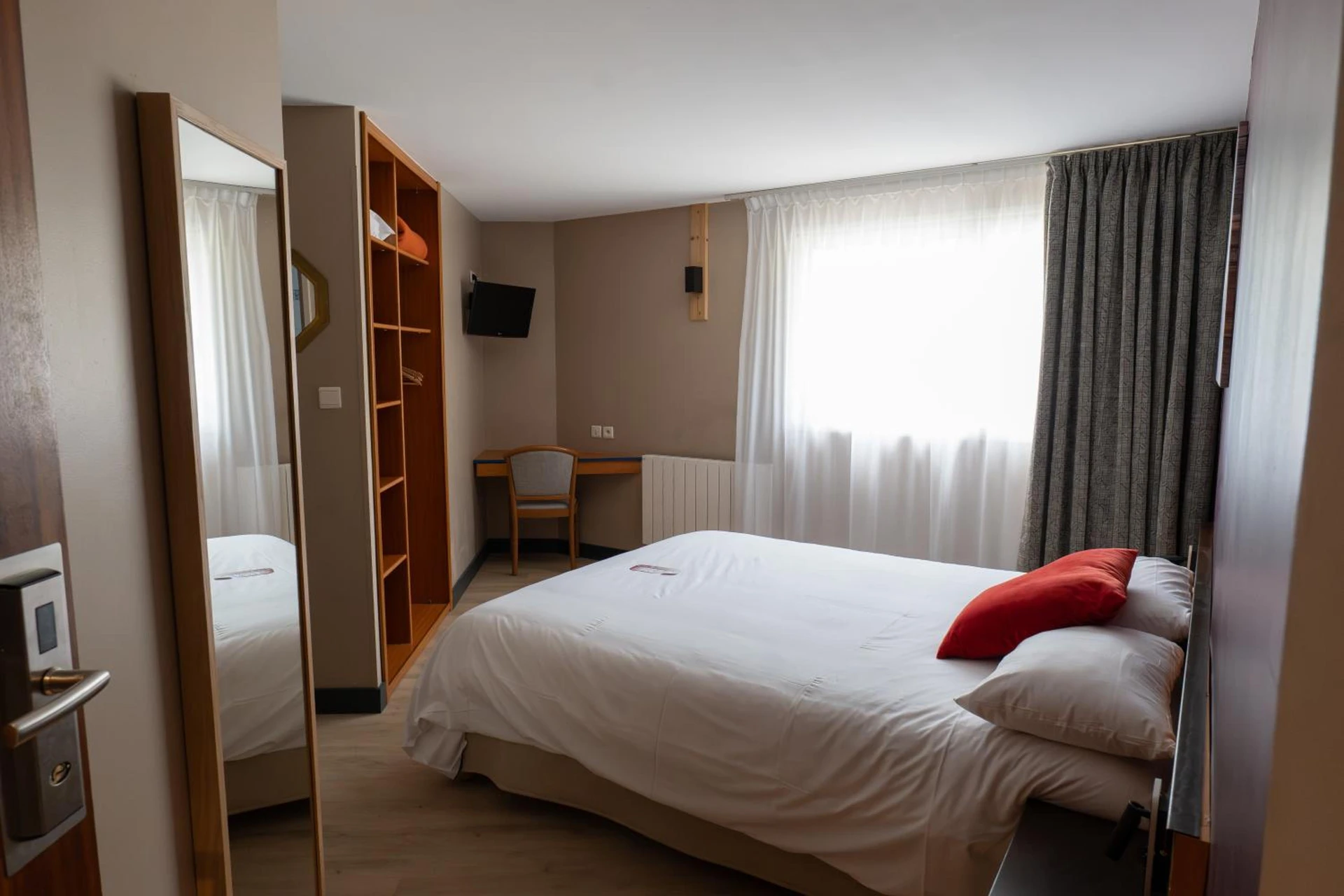 Chambre disponible pour un séminaire d'entreprise à Hôtel Les Arches - Saint-Lary-Soulan