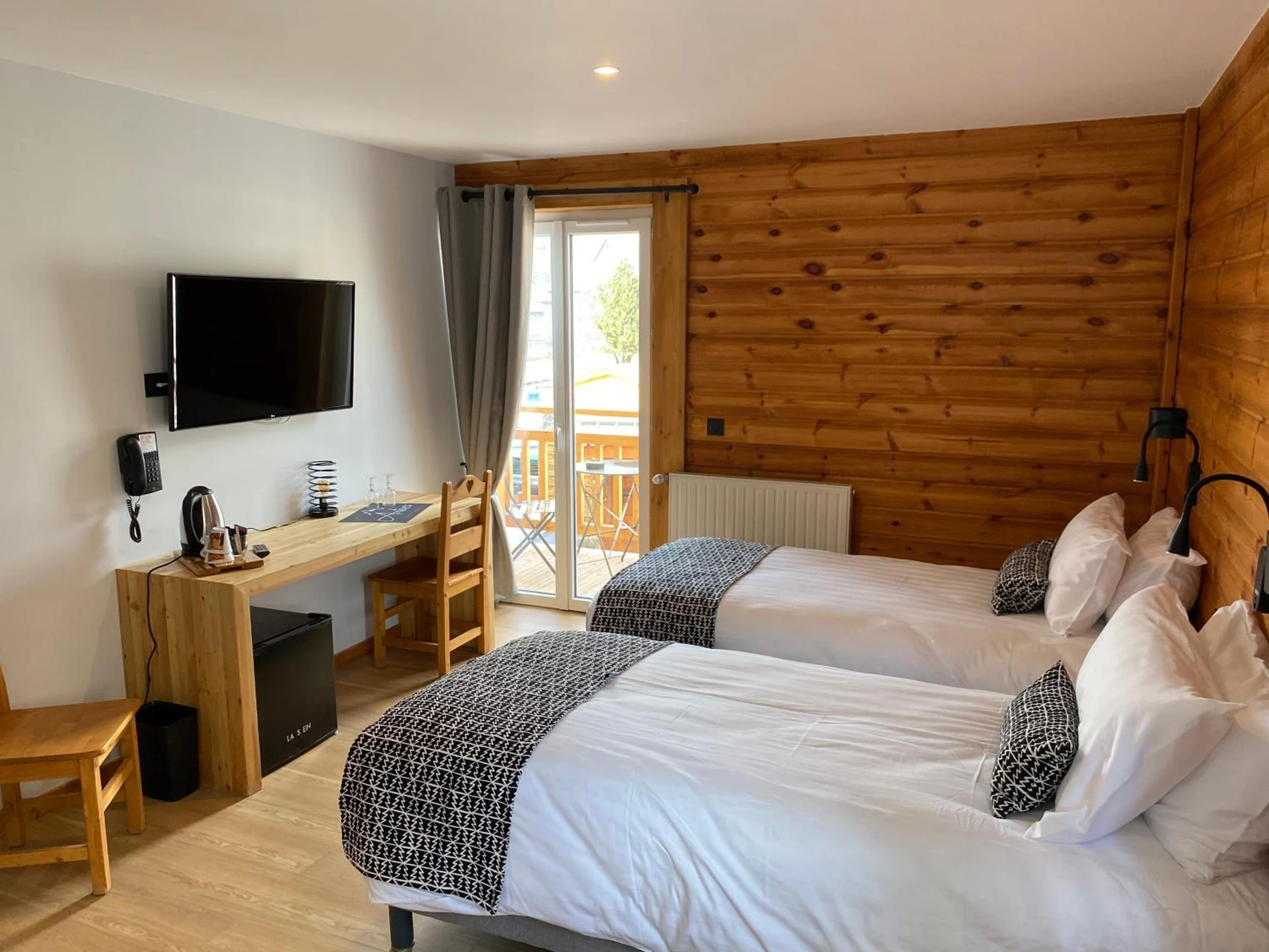 Magnifique chambre pour un séminaire d'entreprise à Hôtel Les Autanes Spa-Balnéothérapie & Restaurant - Ancelle