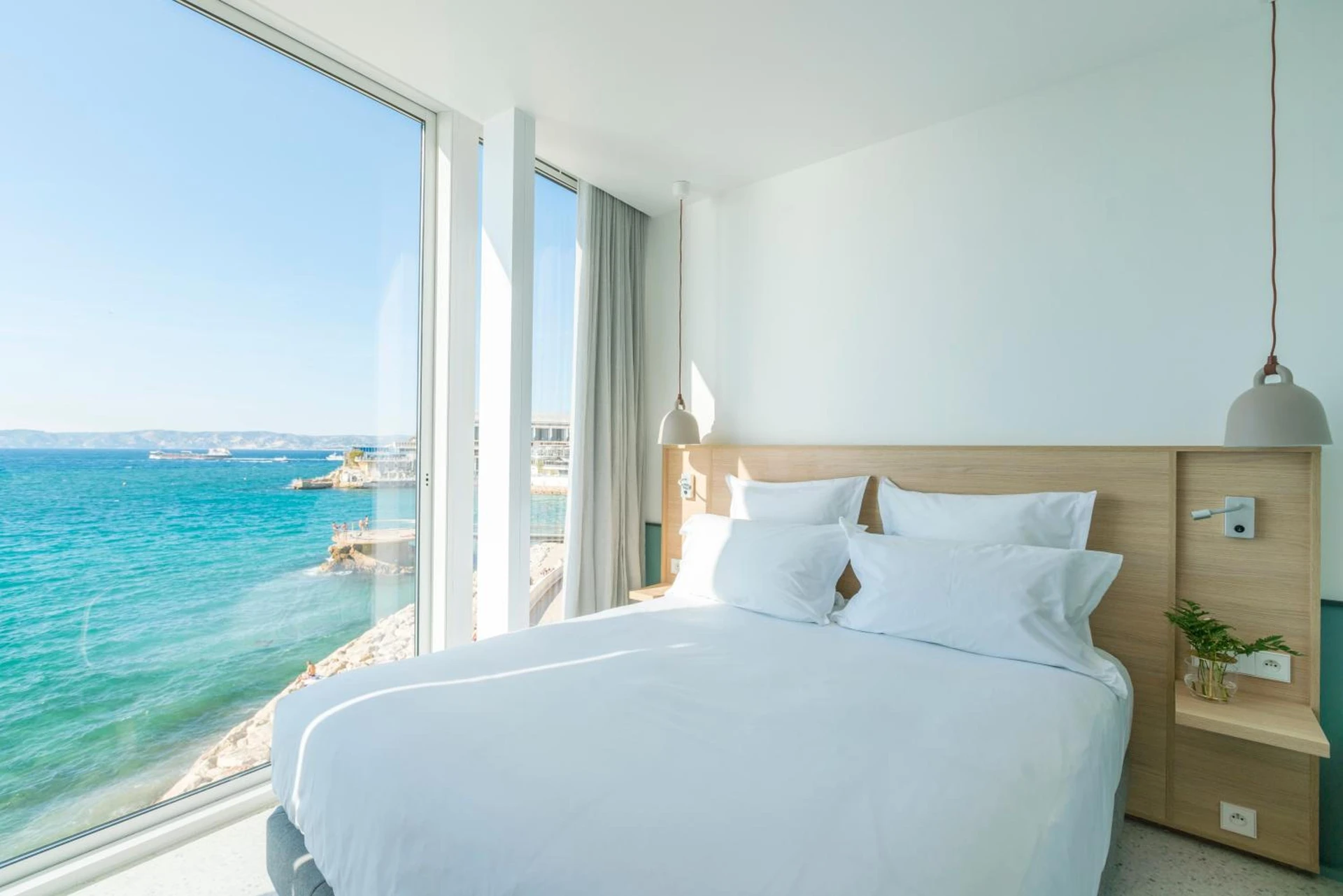 Chambre disponible pour un séminaire d'entreprise à Les Bords De Mer - Marseille