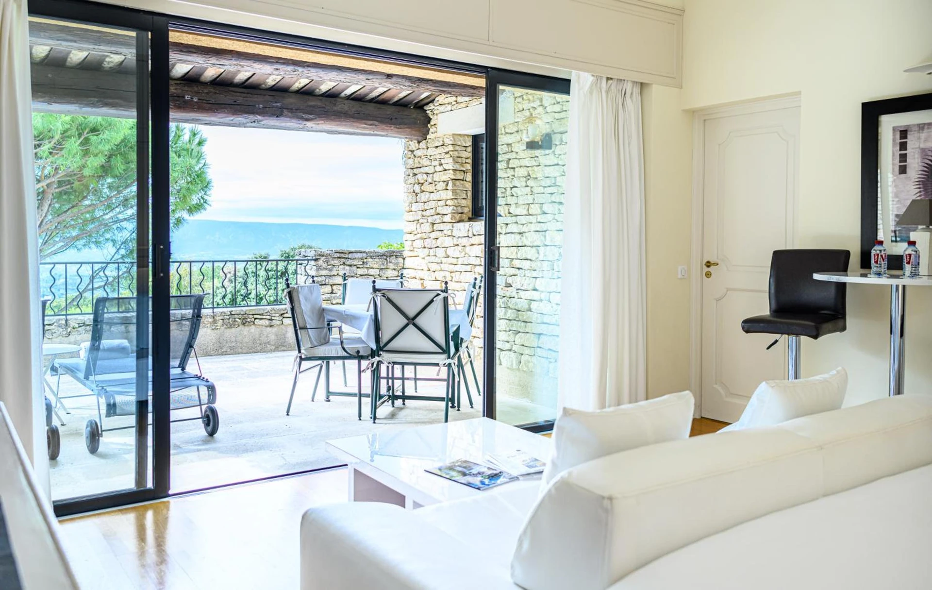 Chambre disponible pour un séminaire d'entreprise à Hotel Les Bories & Spa - Gordes