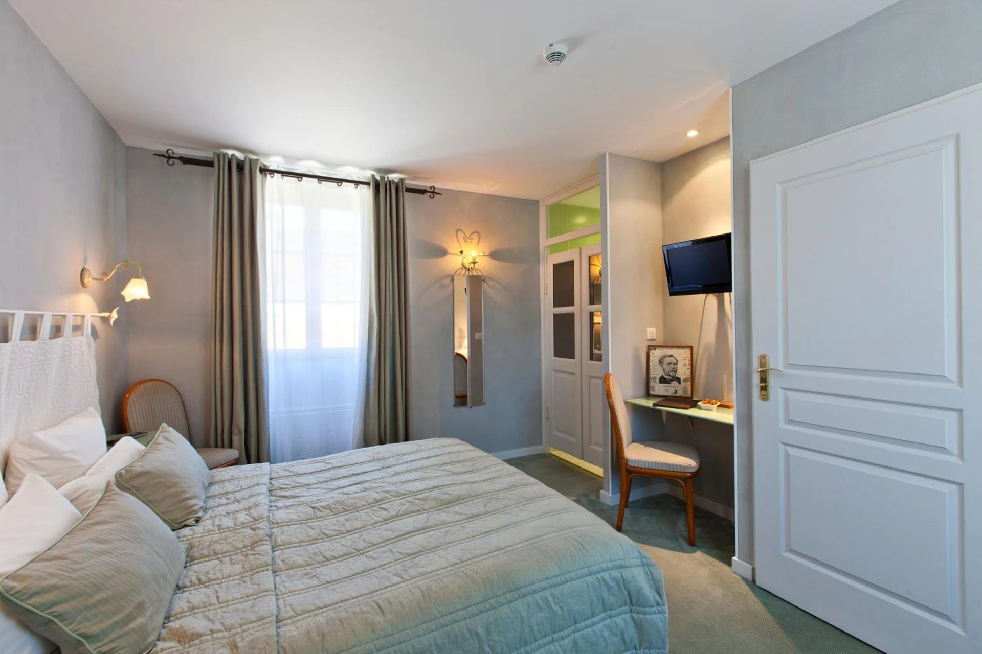 Magnifique chambre pour un séminaire d'entreprise à Hotel-restaurant Les Caudalies - Arbois