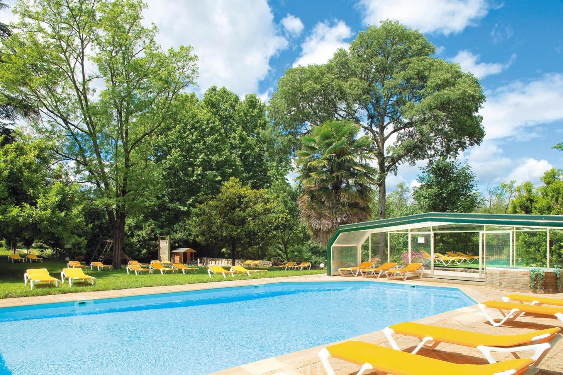 Organiser un séminaire d'entreprise : Logis Hôtel Restaurant Les Cèdres à joyeuse