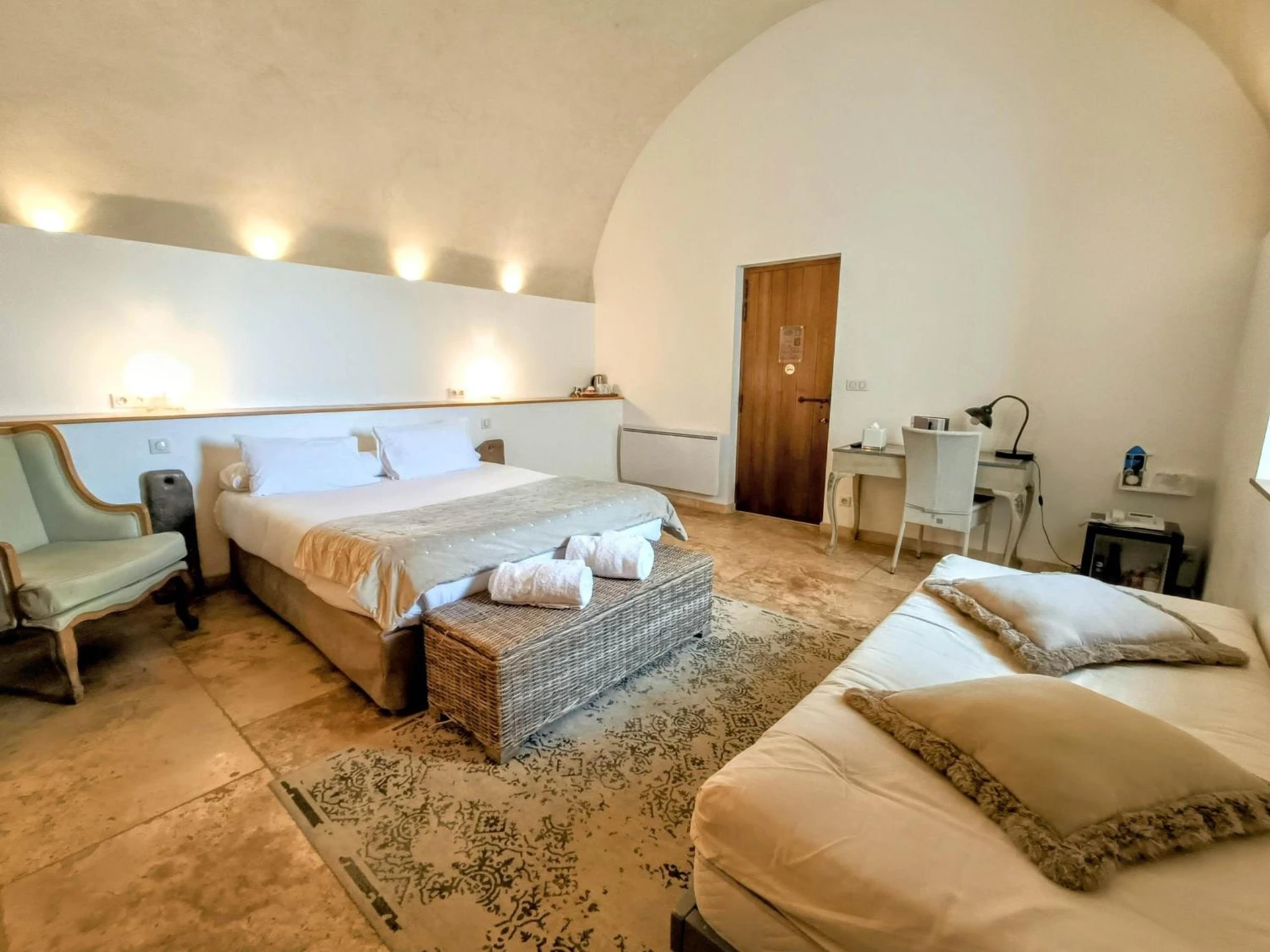 Magnifique chambre pour un séminaire d'entreprise à Les Chambres De La Renaissance - Sainte-Julie